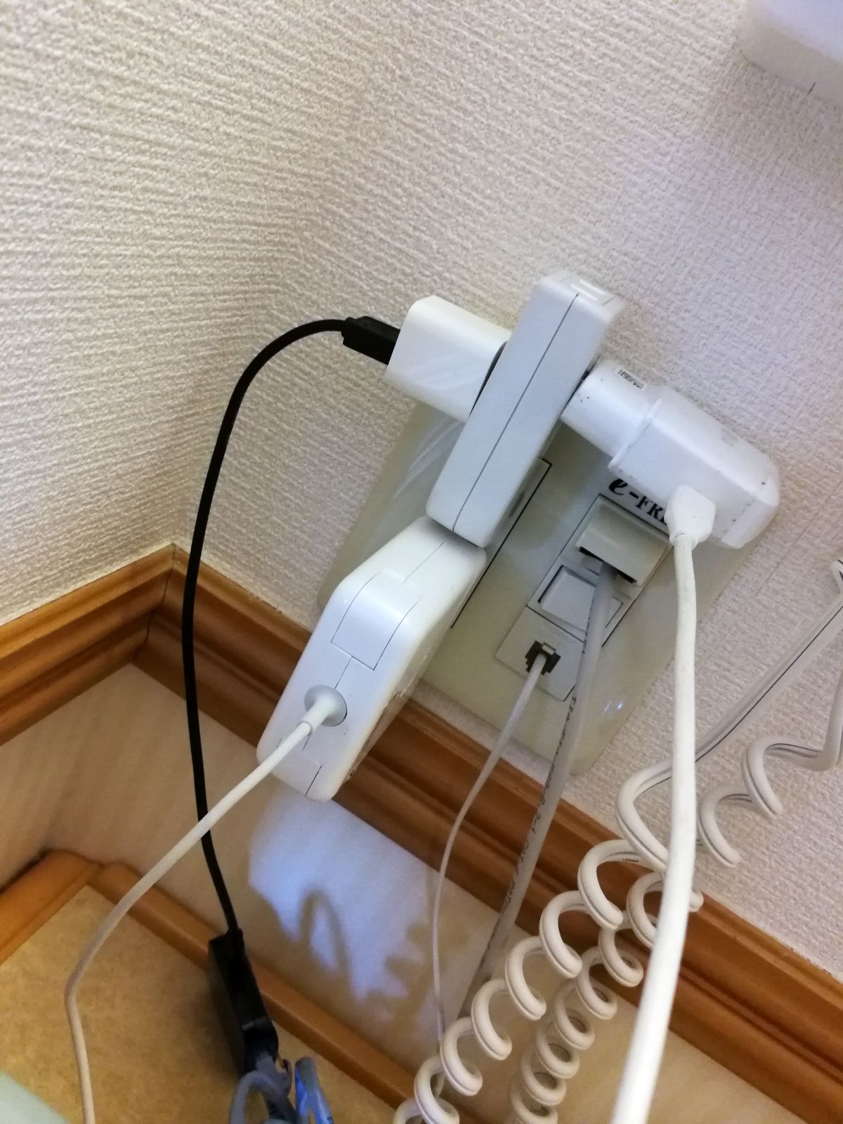 いつもながらのコンセント