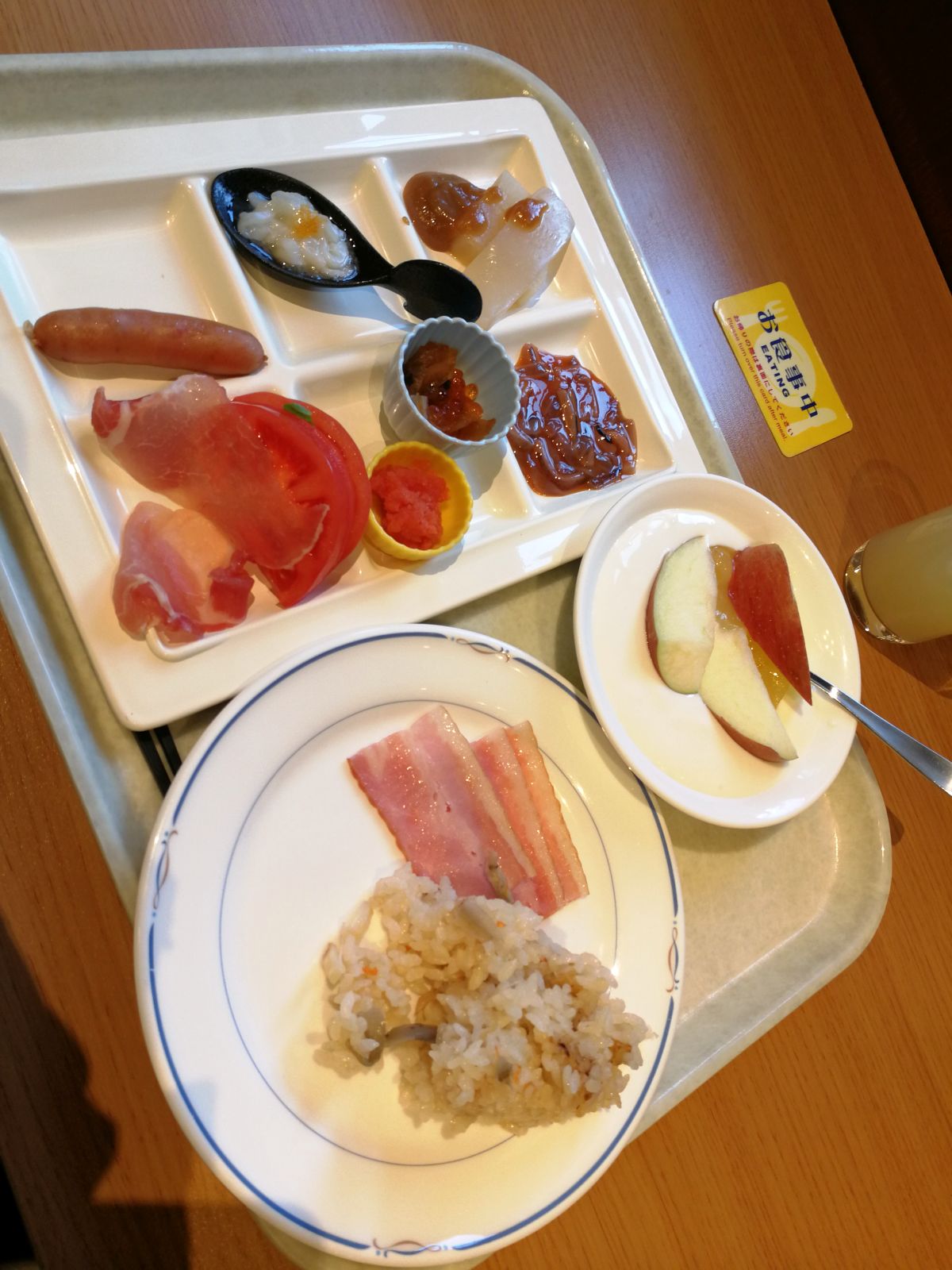本日の朝食