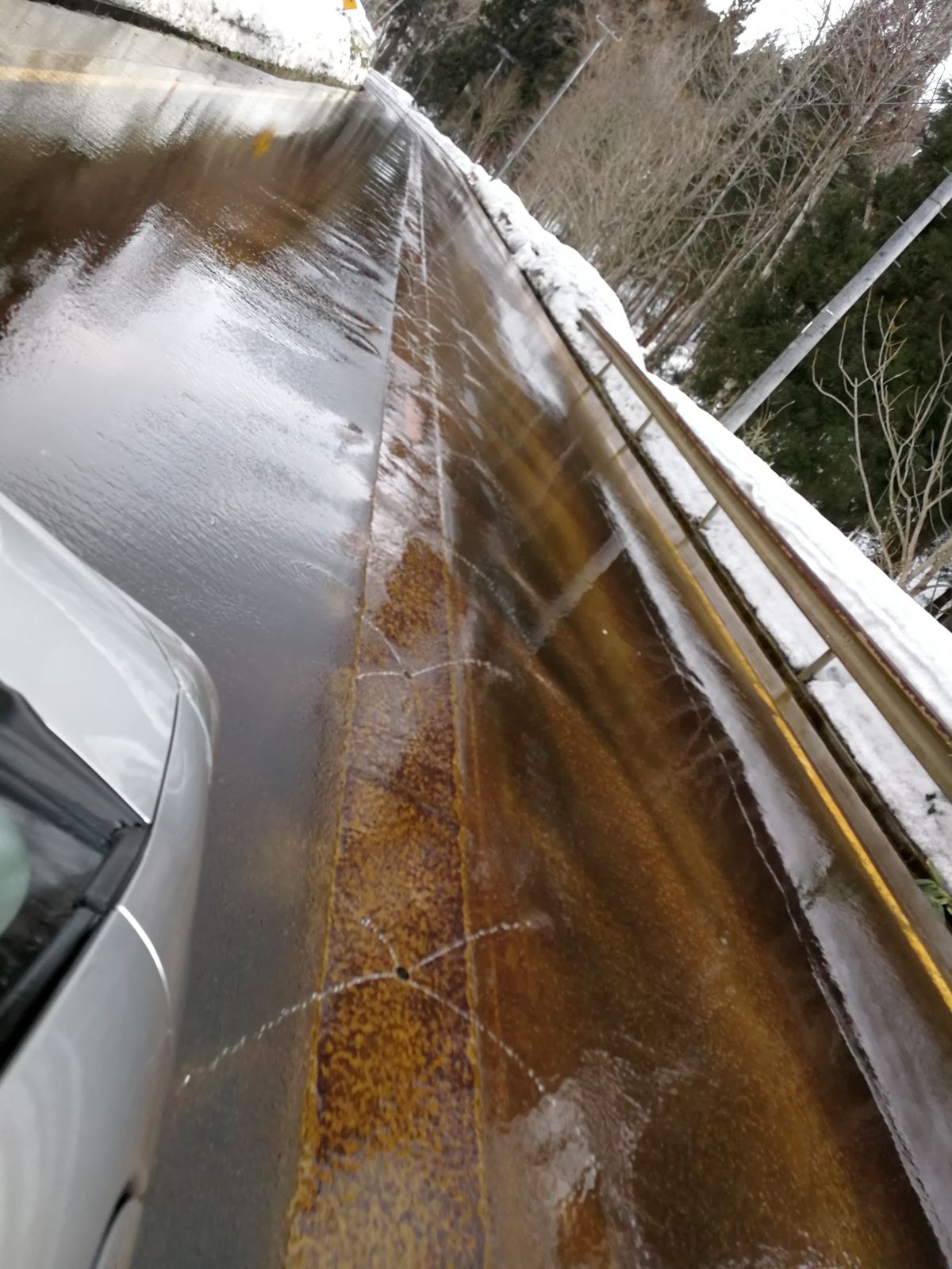 水浸しの道路