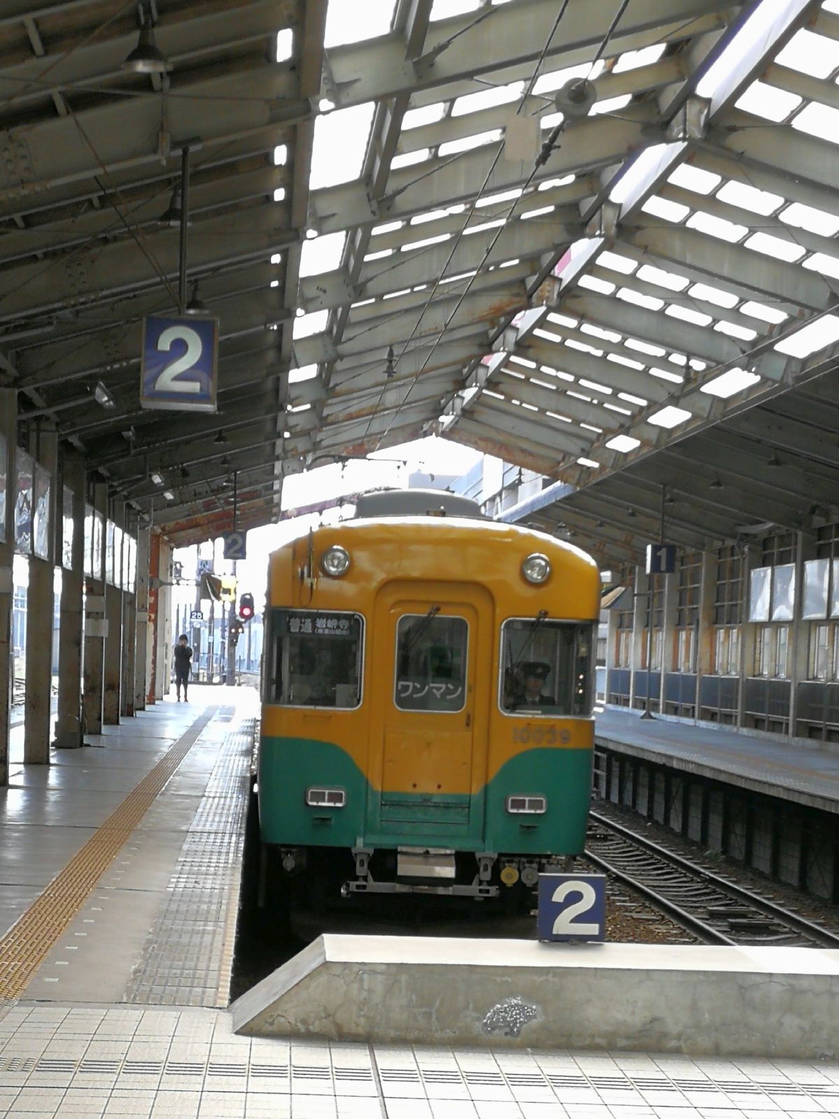 入構車両