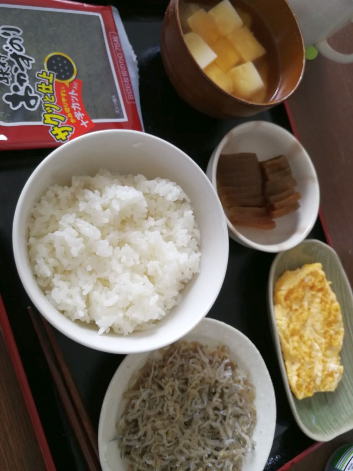 本日の朝食兼昼食