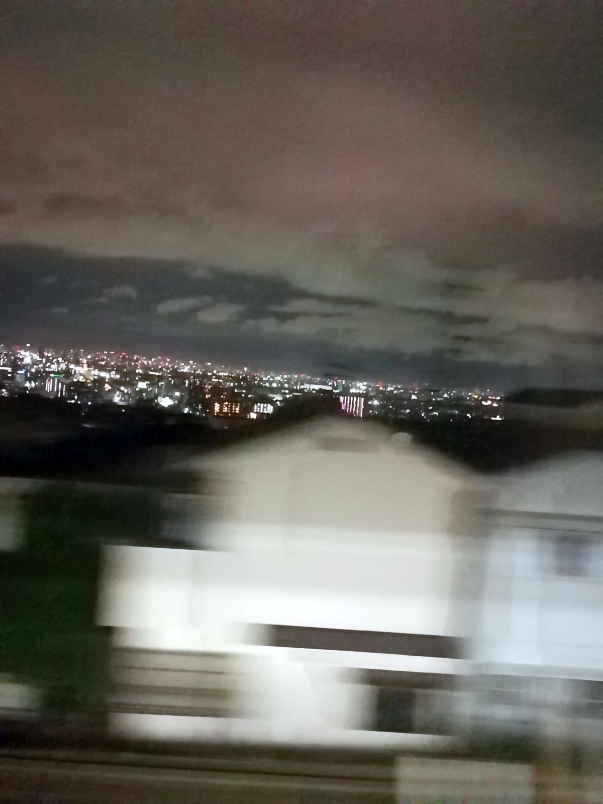 夜の大阪平野