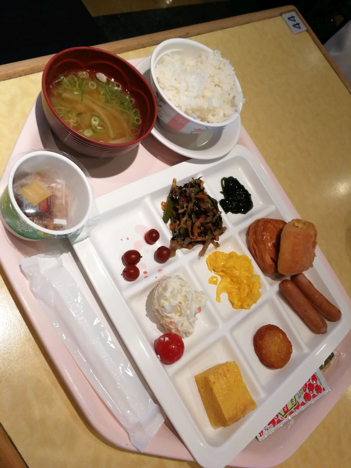 本日の朝食