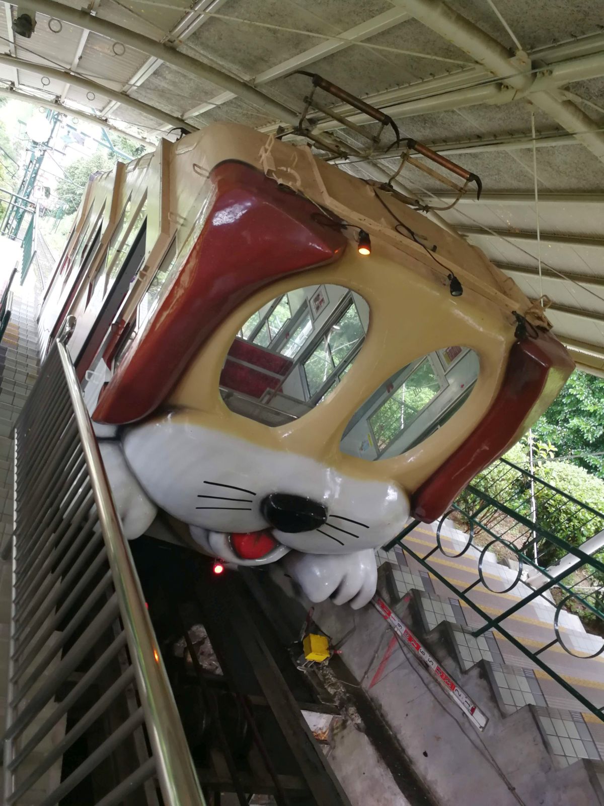 お帰り車両