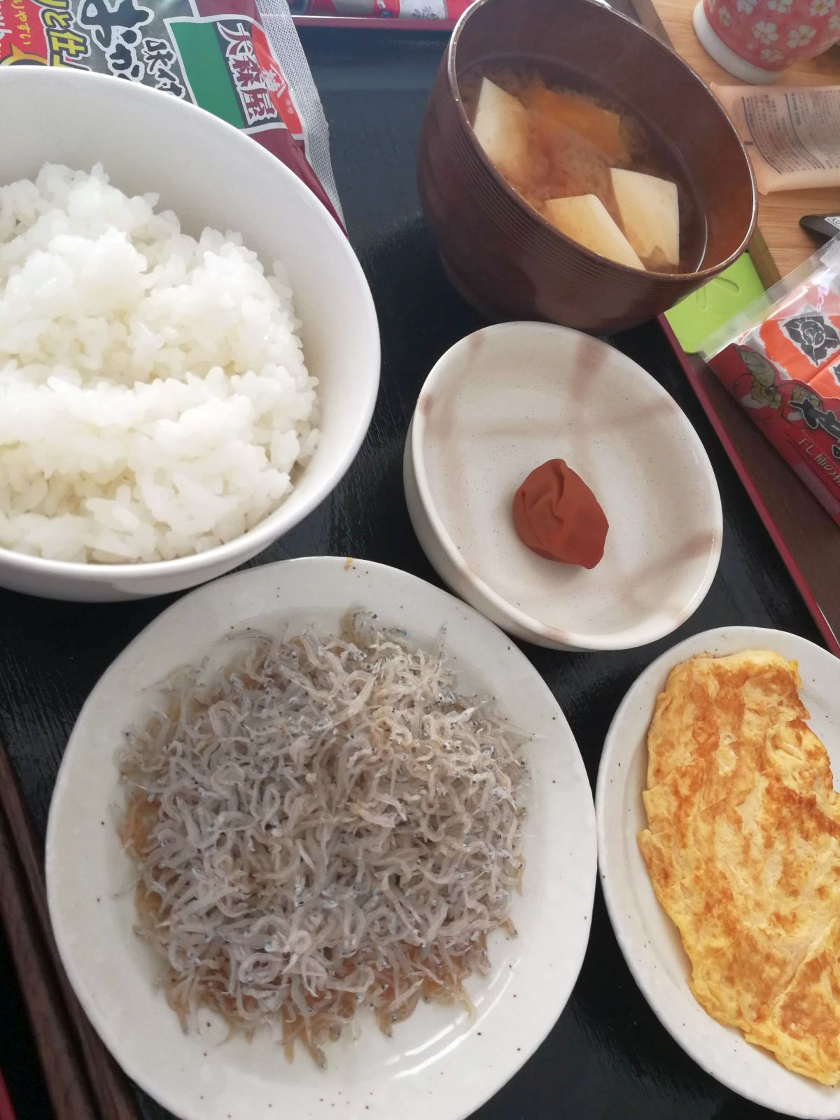 本日の朝食兼昼食