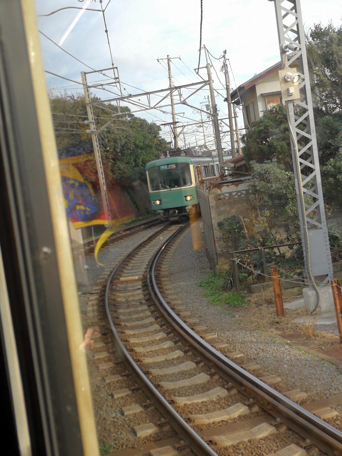 電車の通過待ち