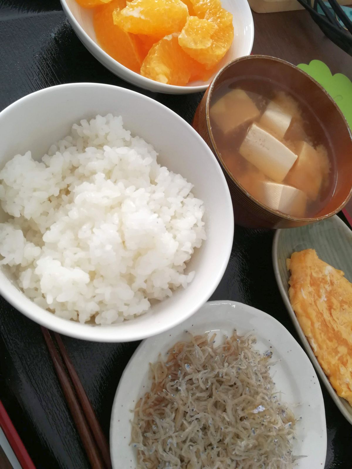 本日の朝食兼昼食