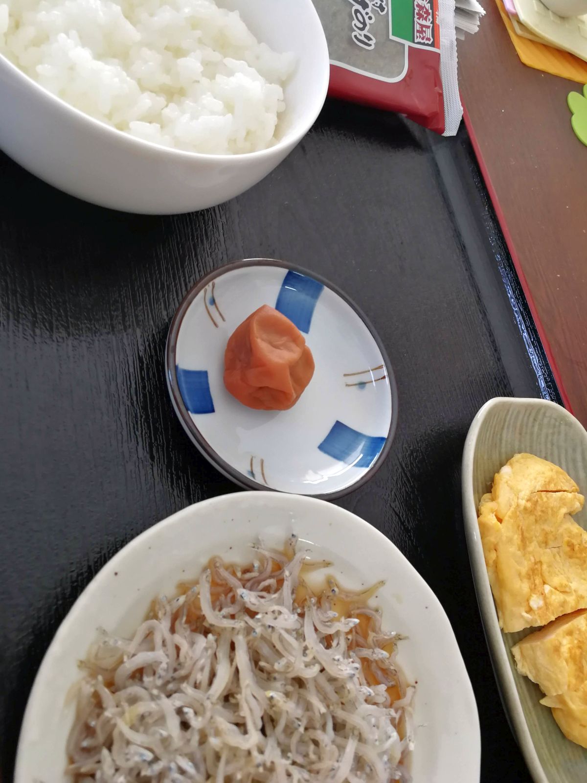 本日の朝食兼昼食