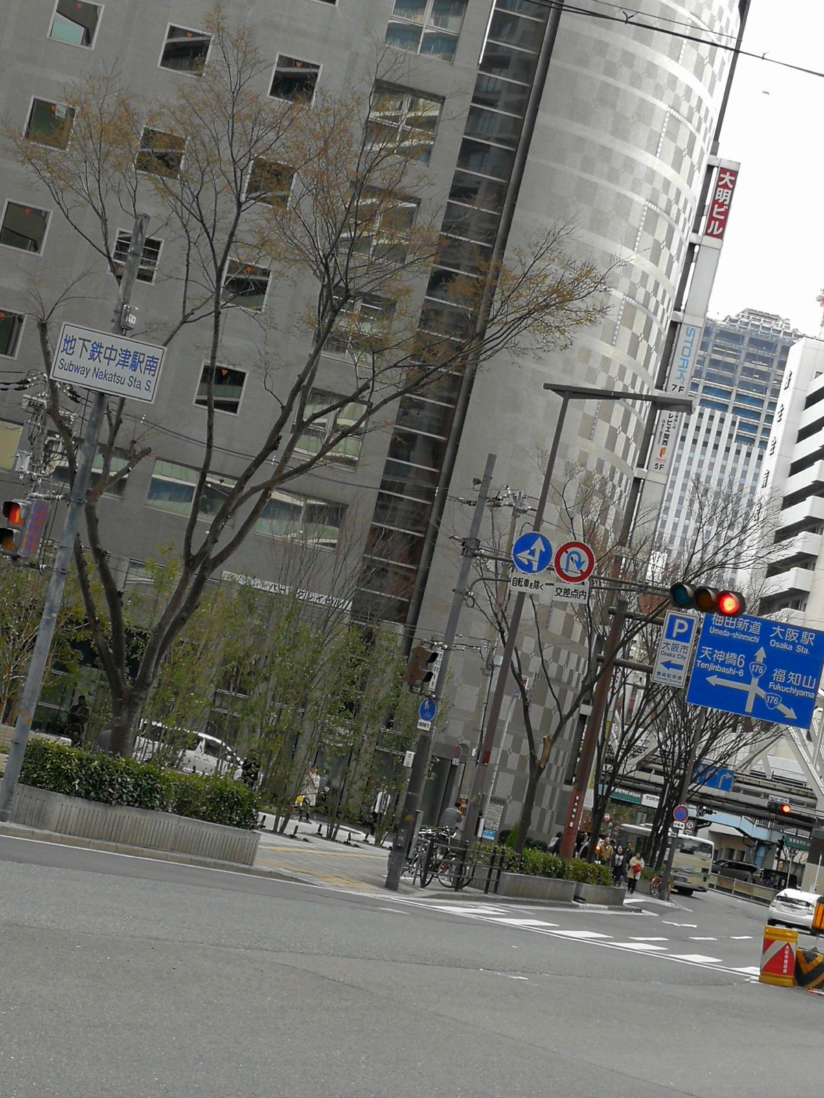 地下鉄中津駅の場所