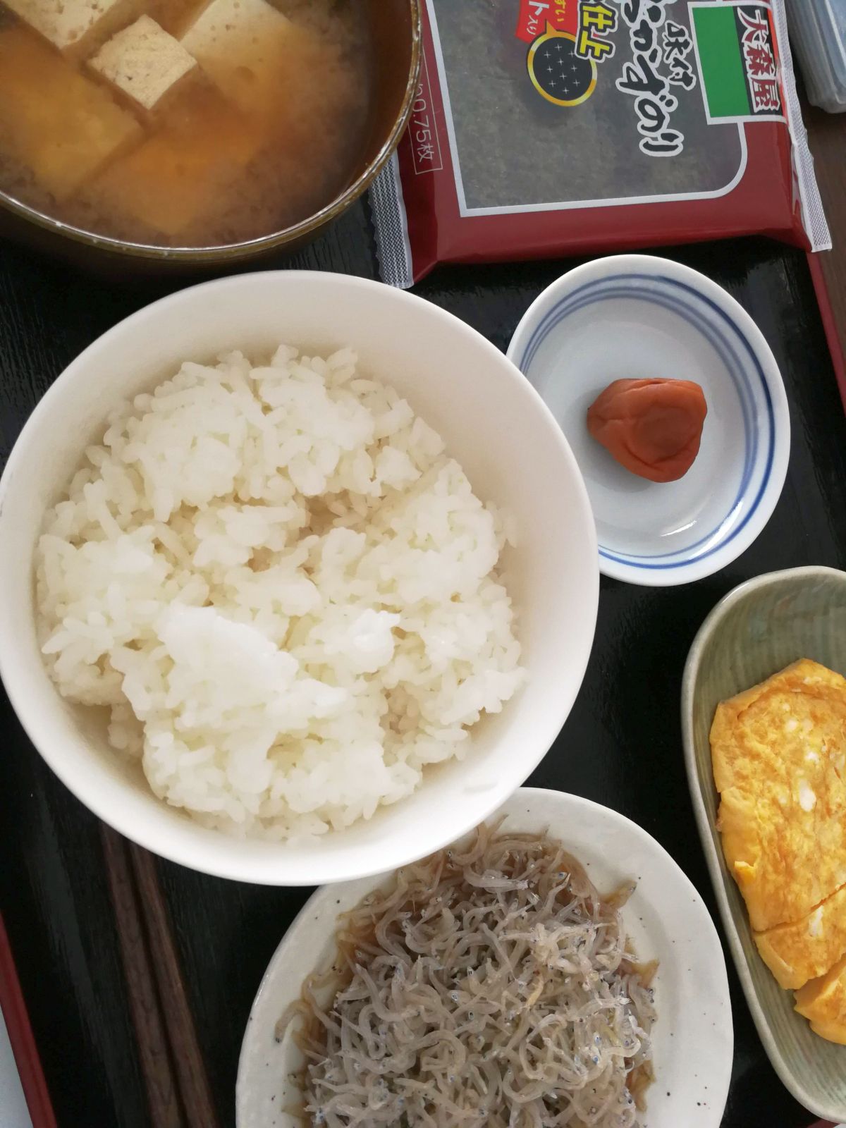 本日の朝食兼昼食