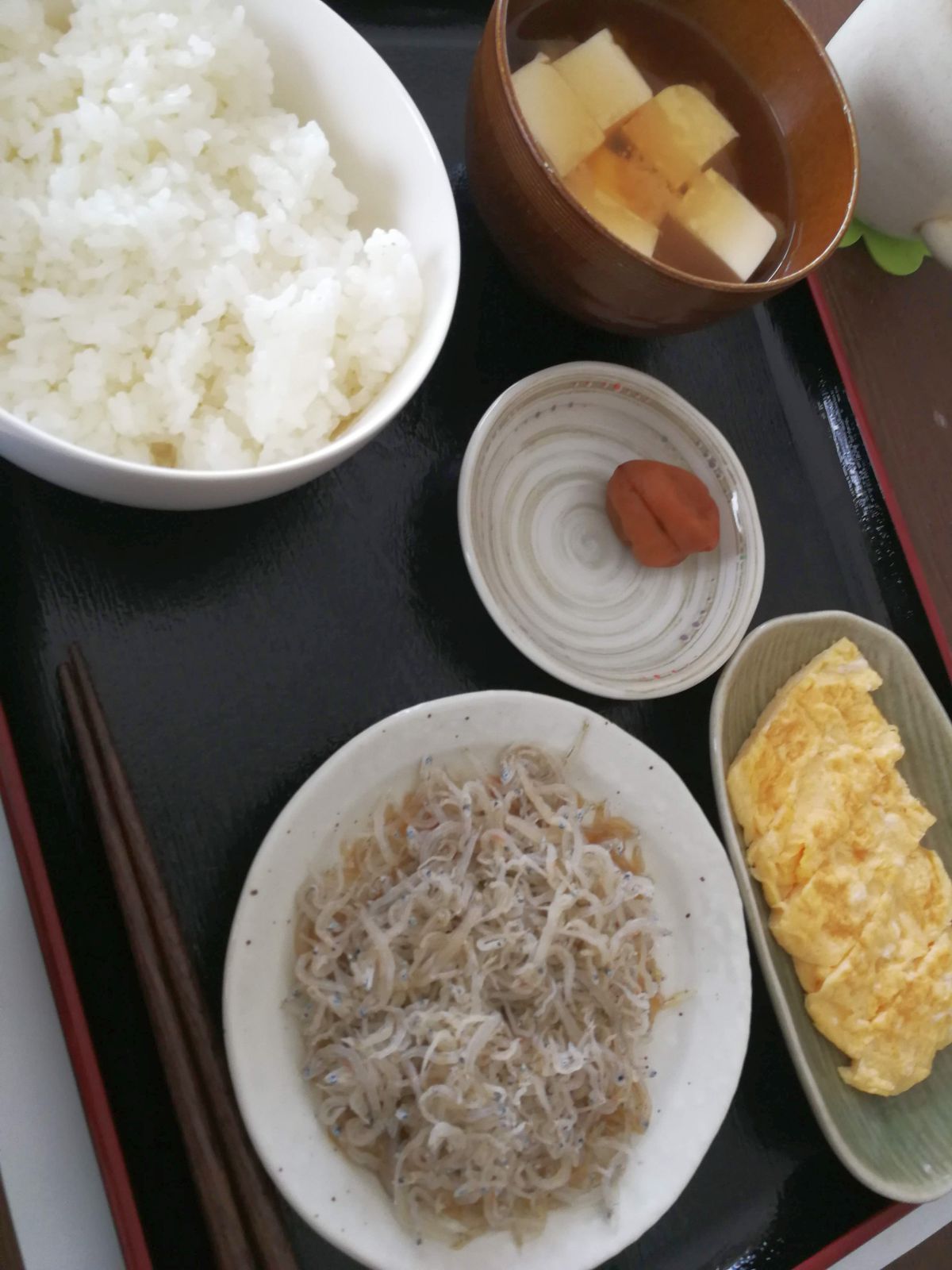 本日の朝食