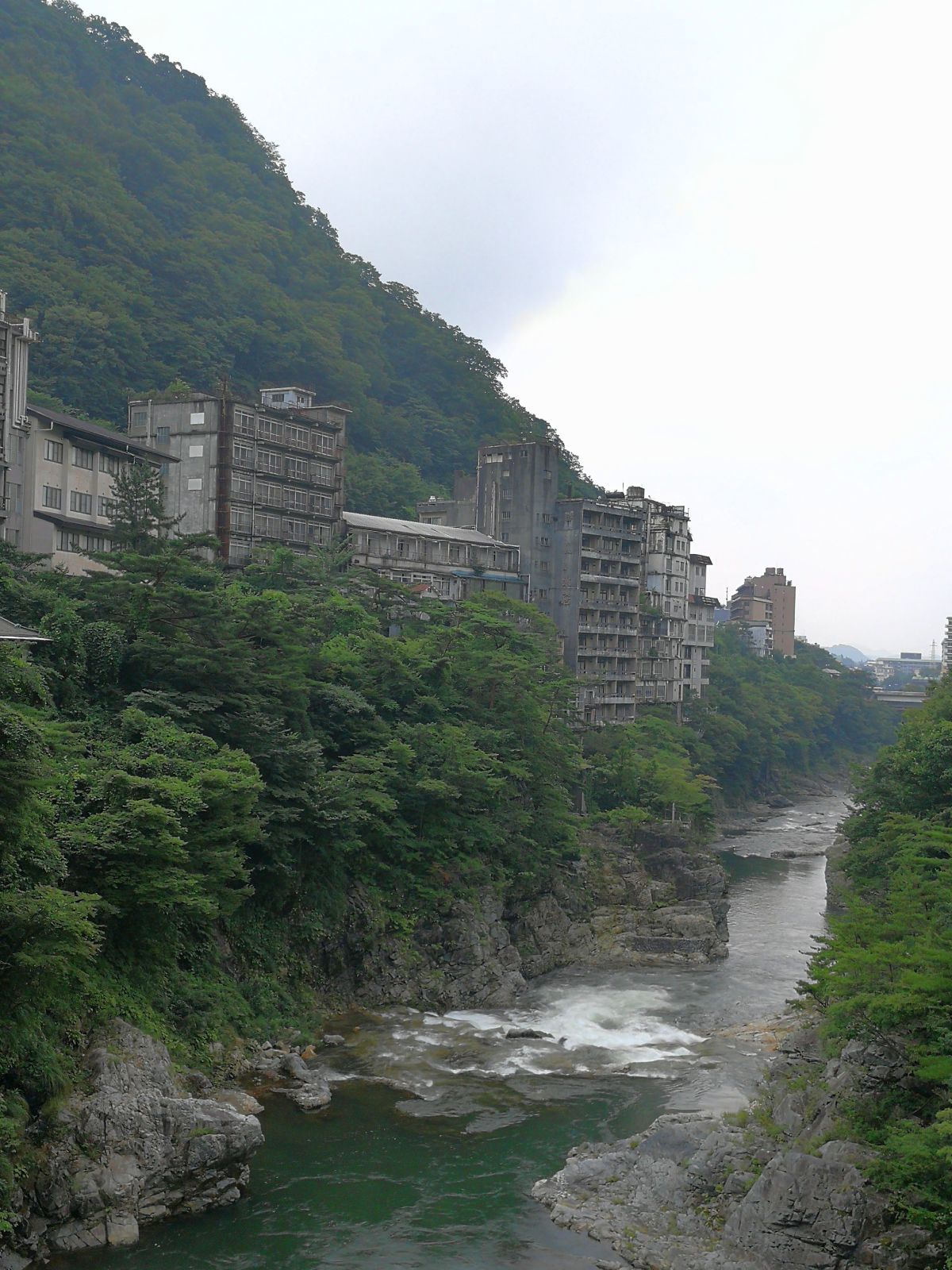 廃墟の旅館