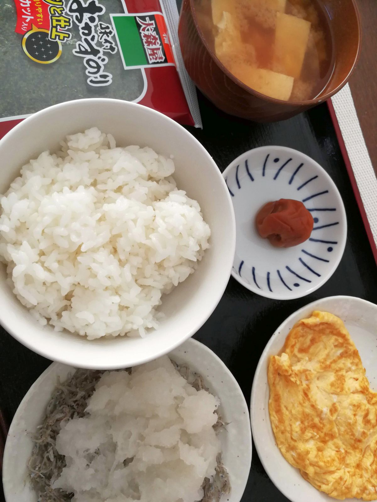 本日の朝食兼昼食