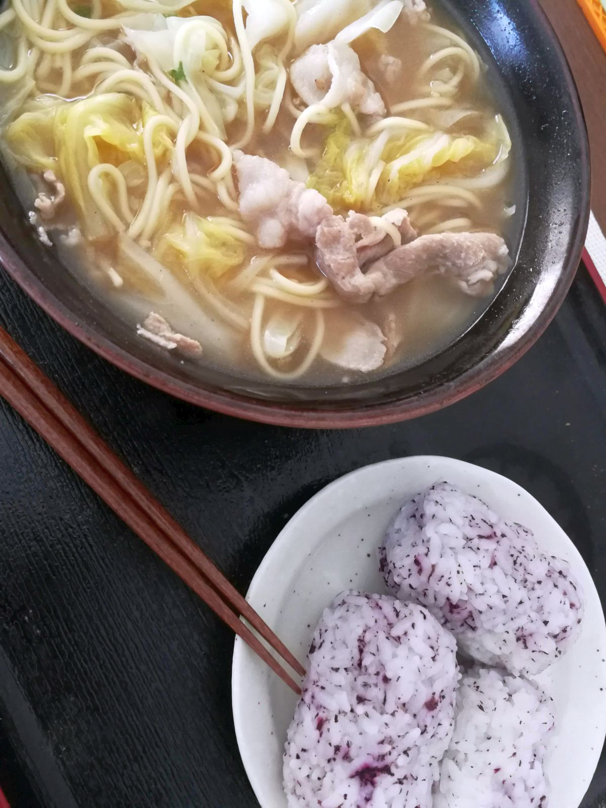 本日の朝食兼昼食