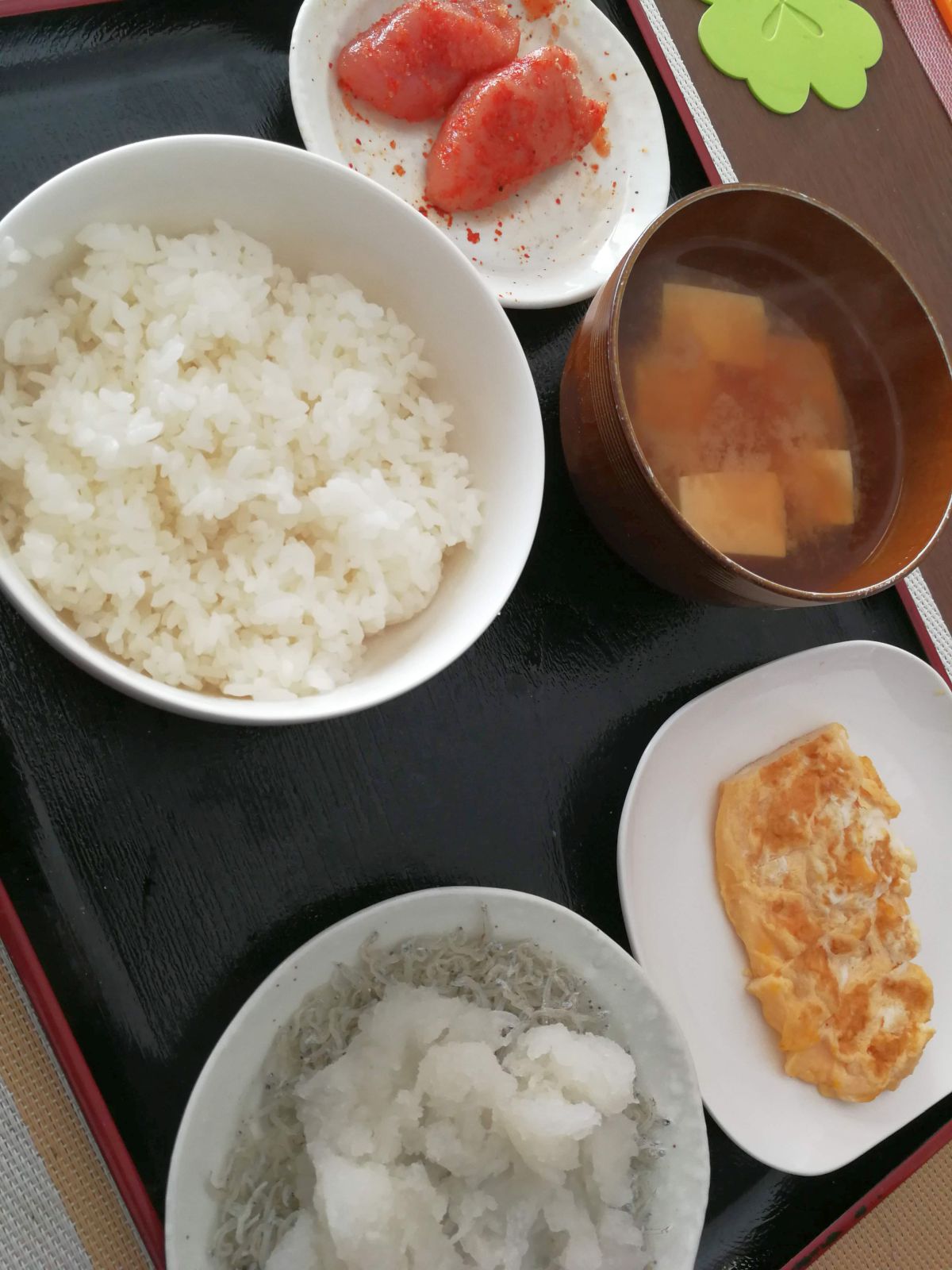 本日の朝食兼昼食