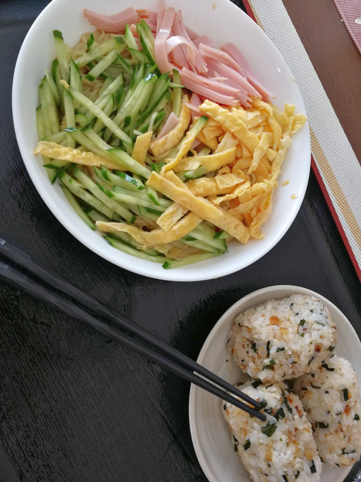 本日の朝食兼昼食