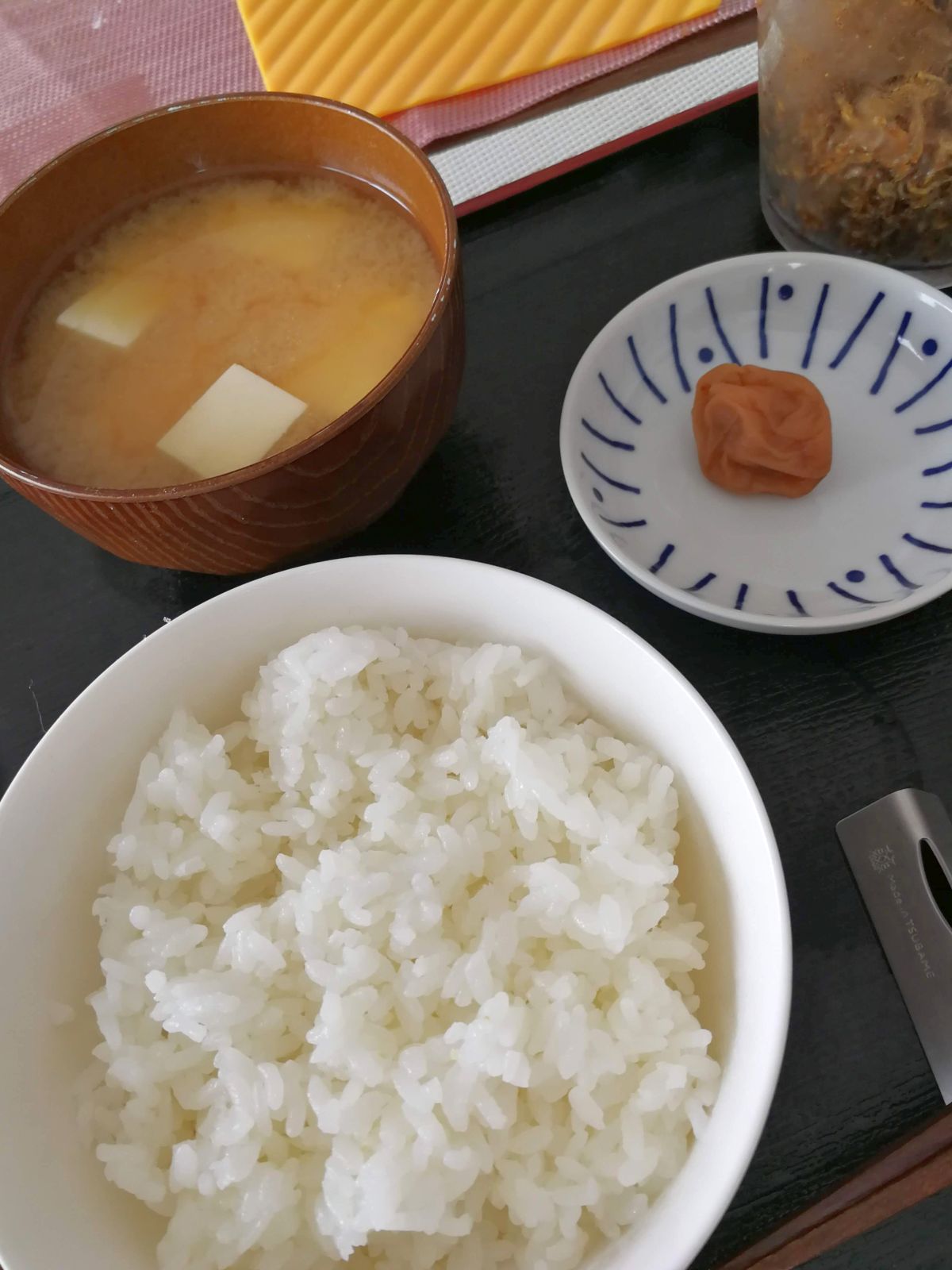 本日の朝食兼昼食