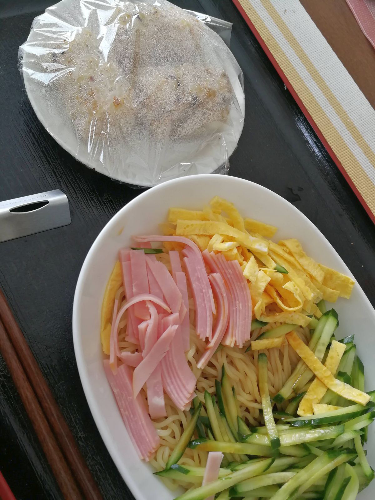 本日の朝食兼昼食