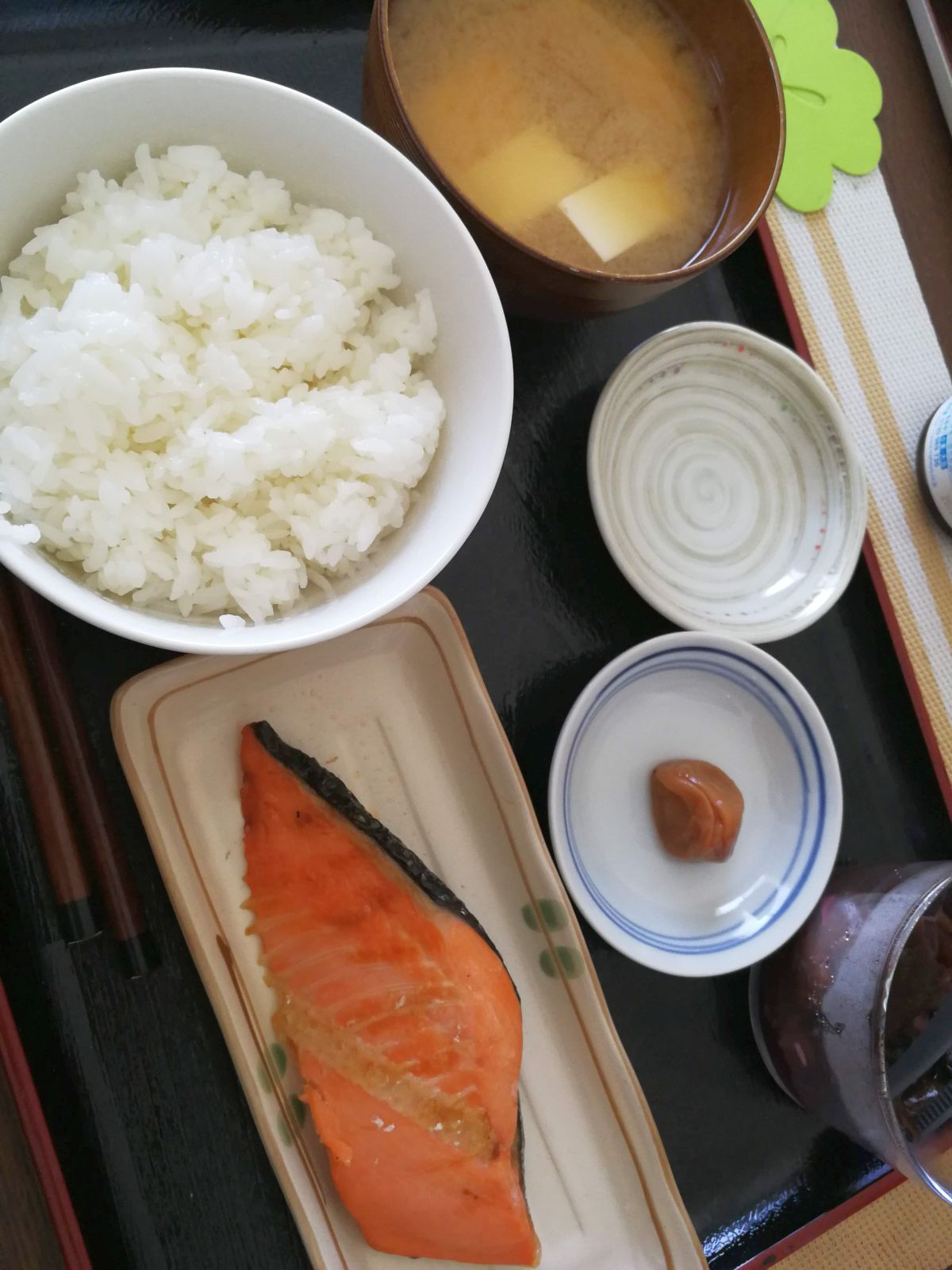 本日の朝食兼昼食