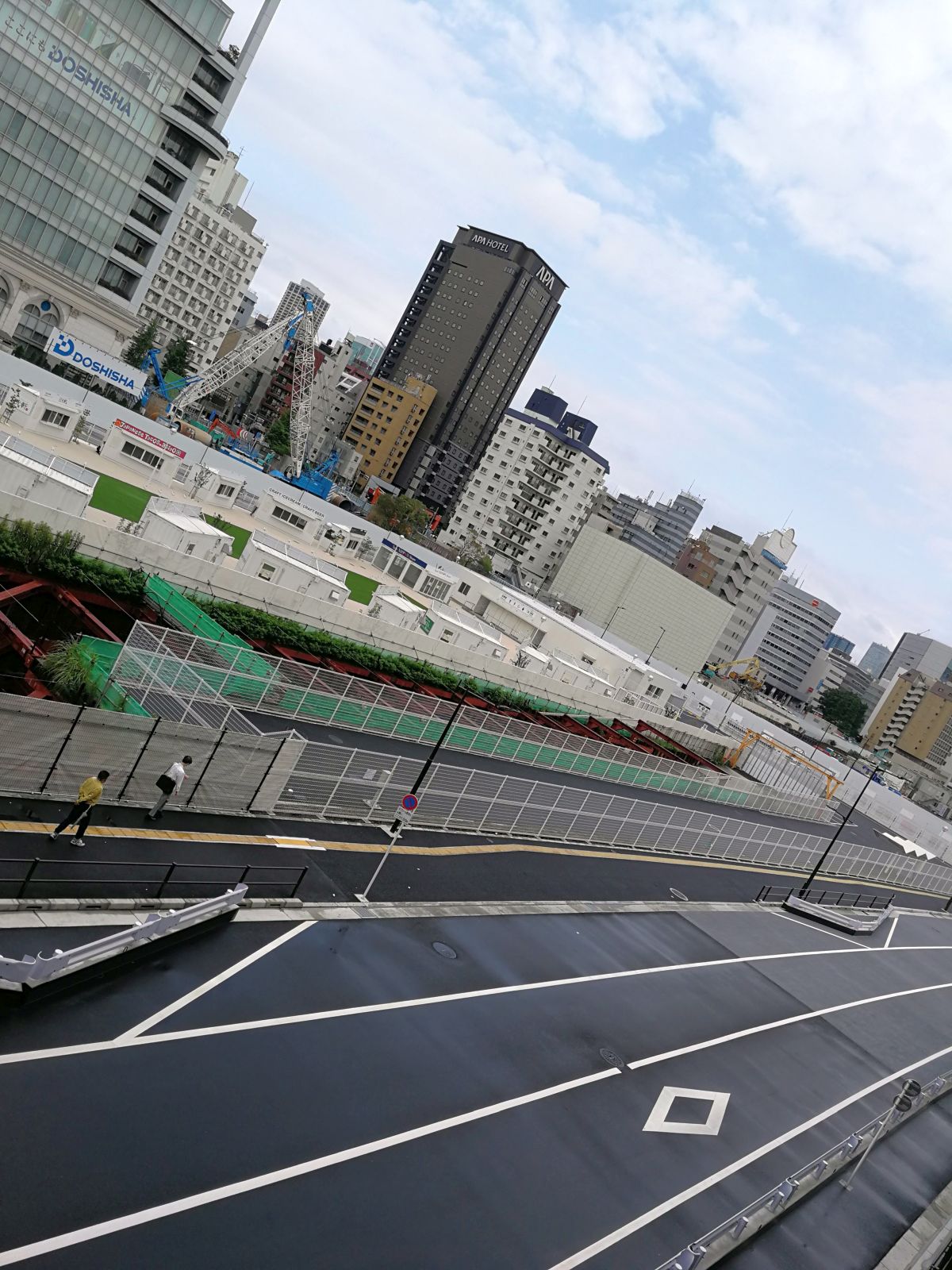 駅前の広場