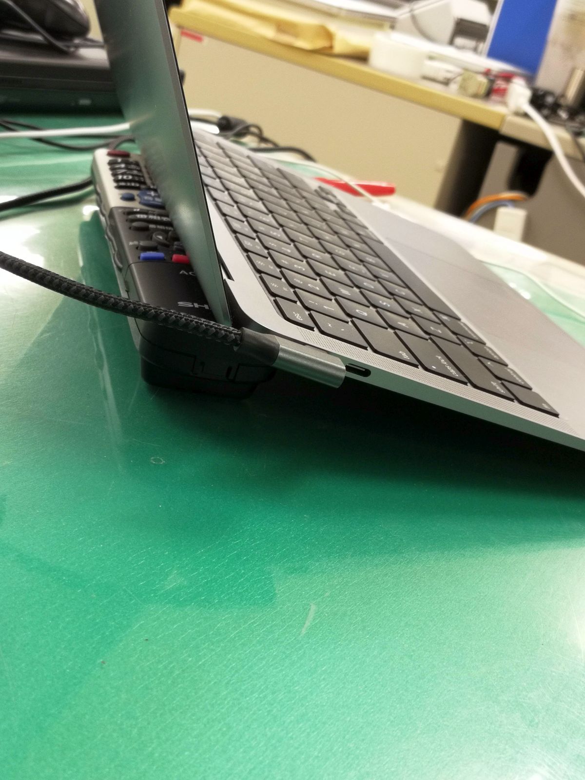 MacBookAirの放熱