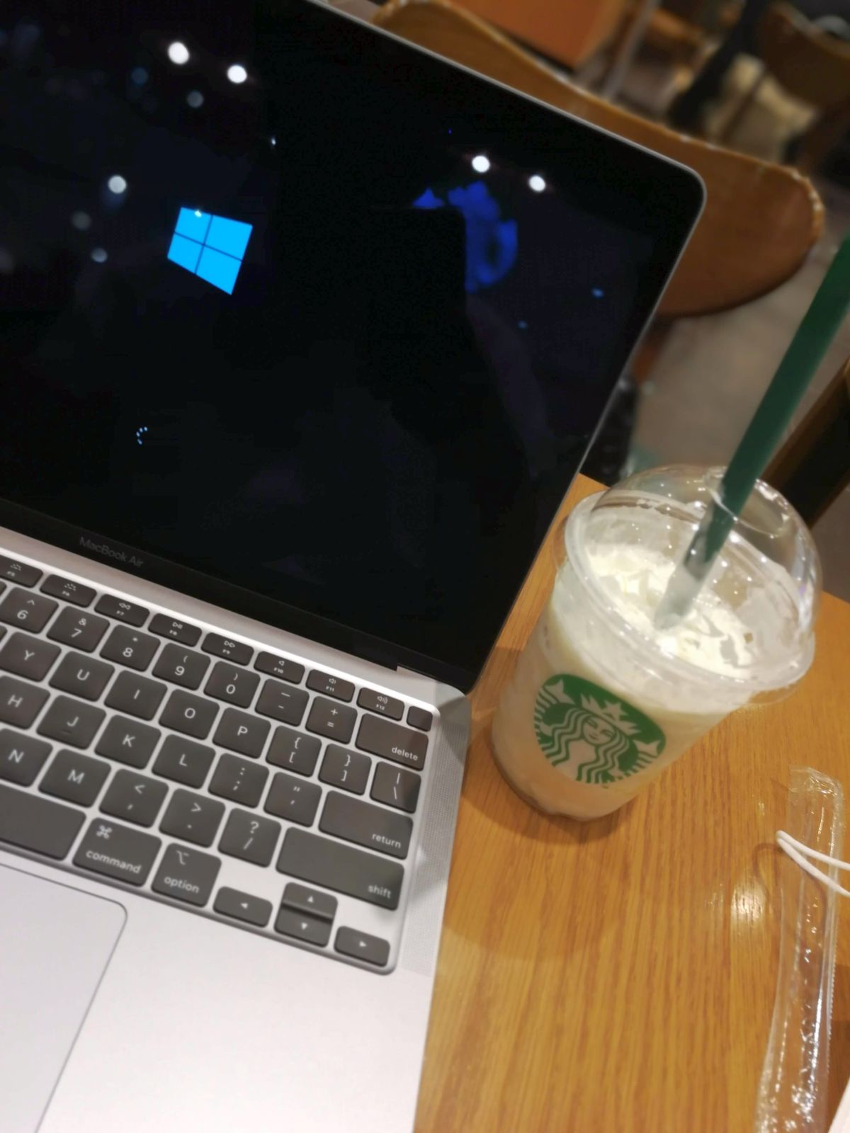 スタバでMac