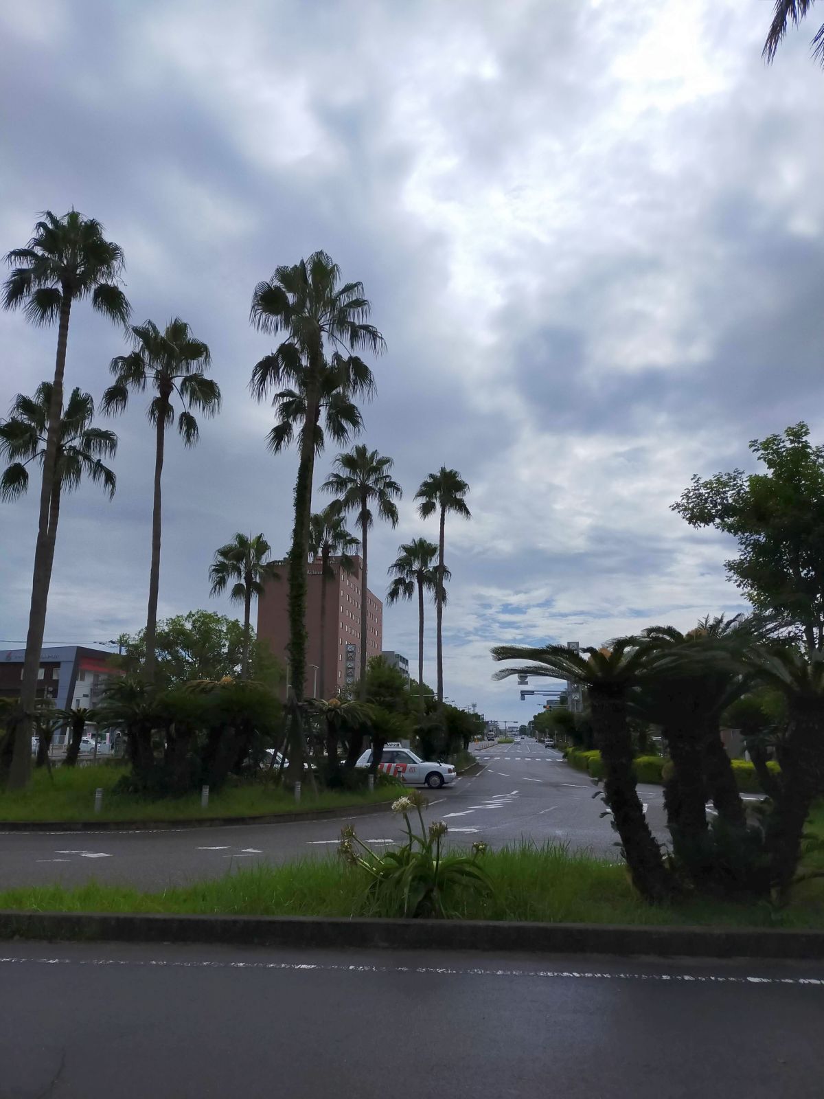駅前の風景