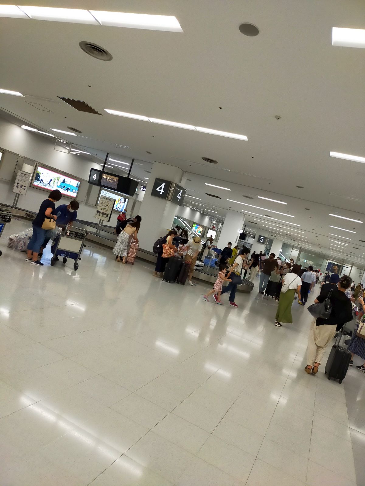 沖縄到着便