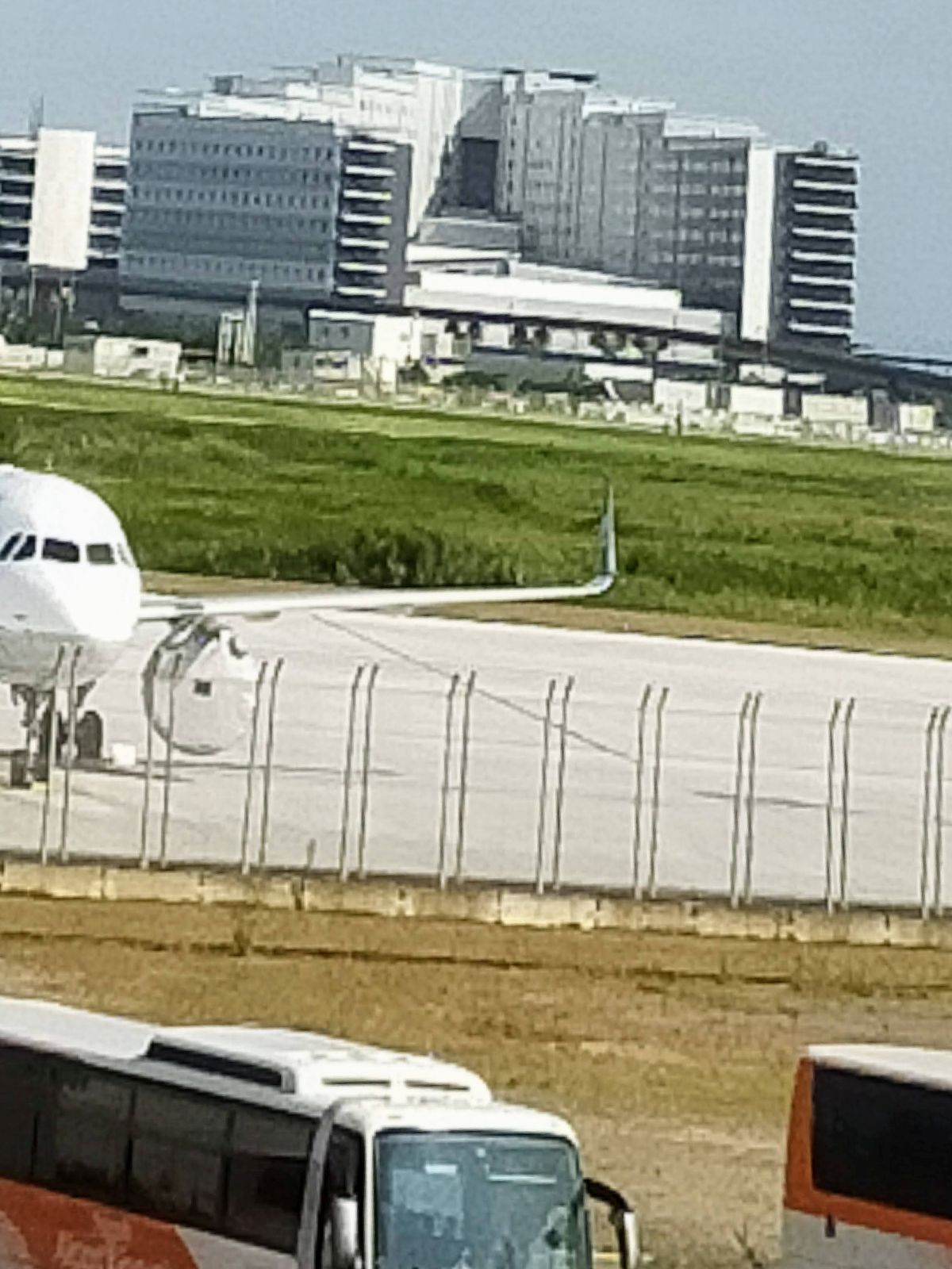 エンジンにカバー