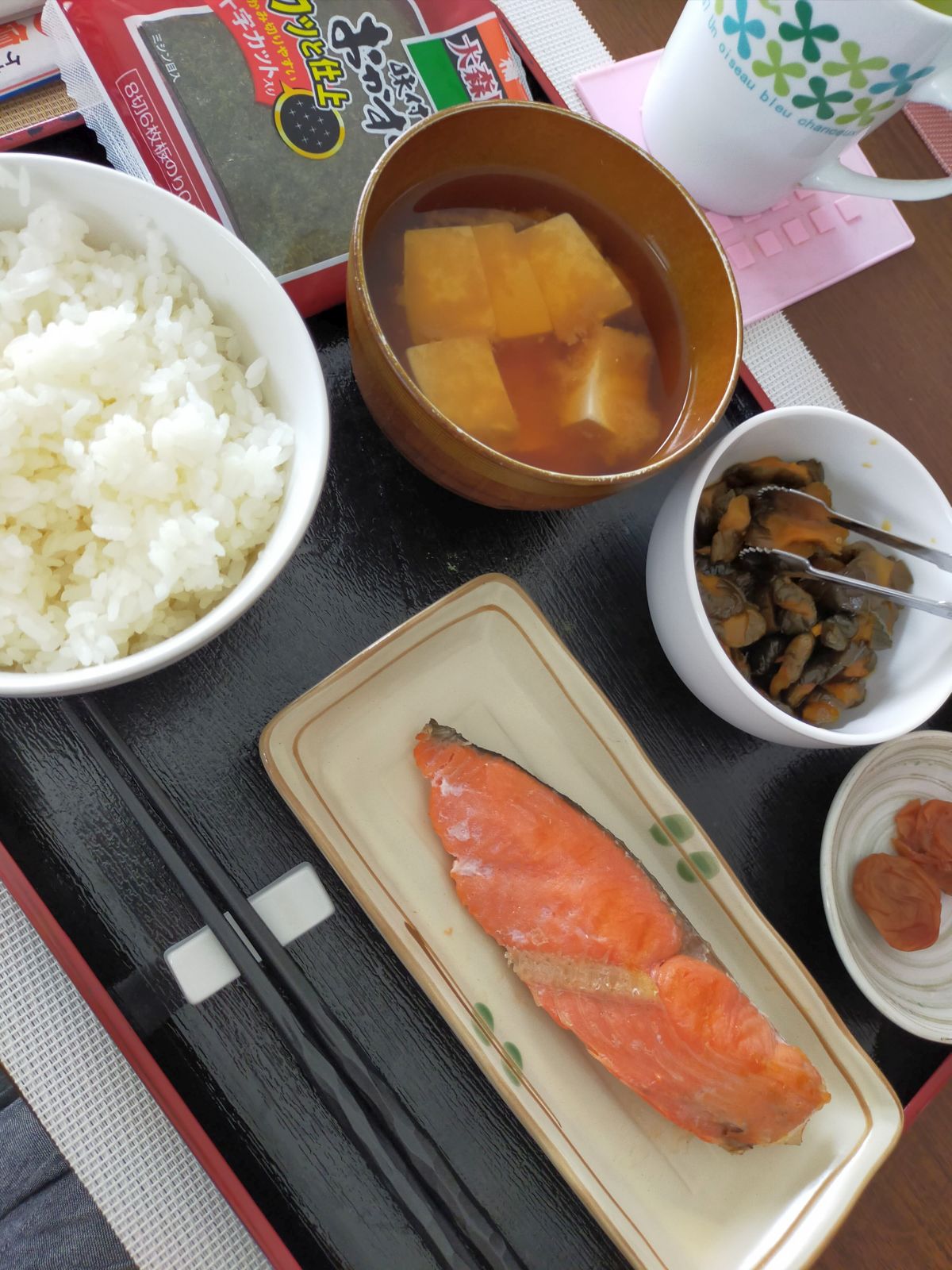 本日の朝食兼昼食