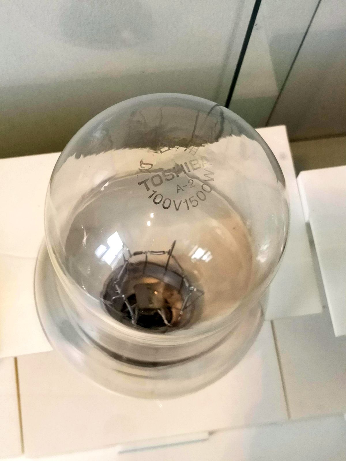 灯台用の電球２