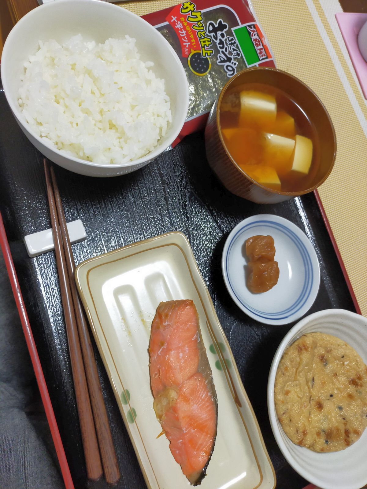 本日の朝食兼昼食