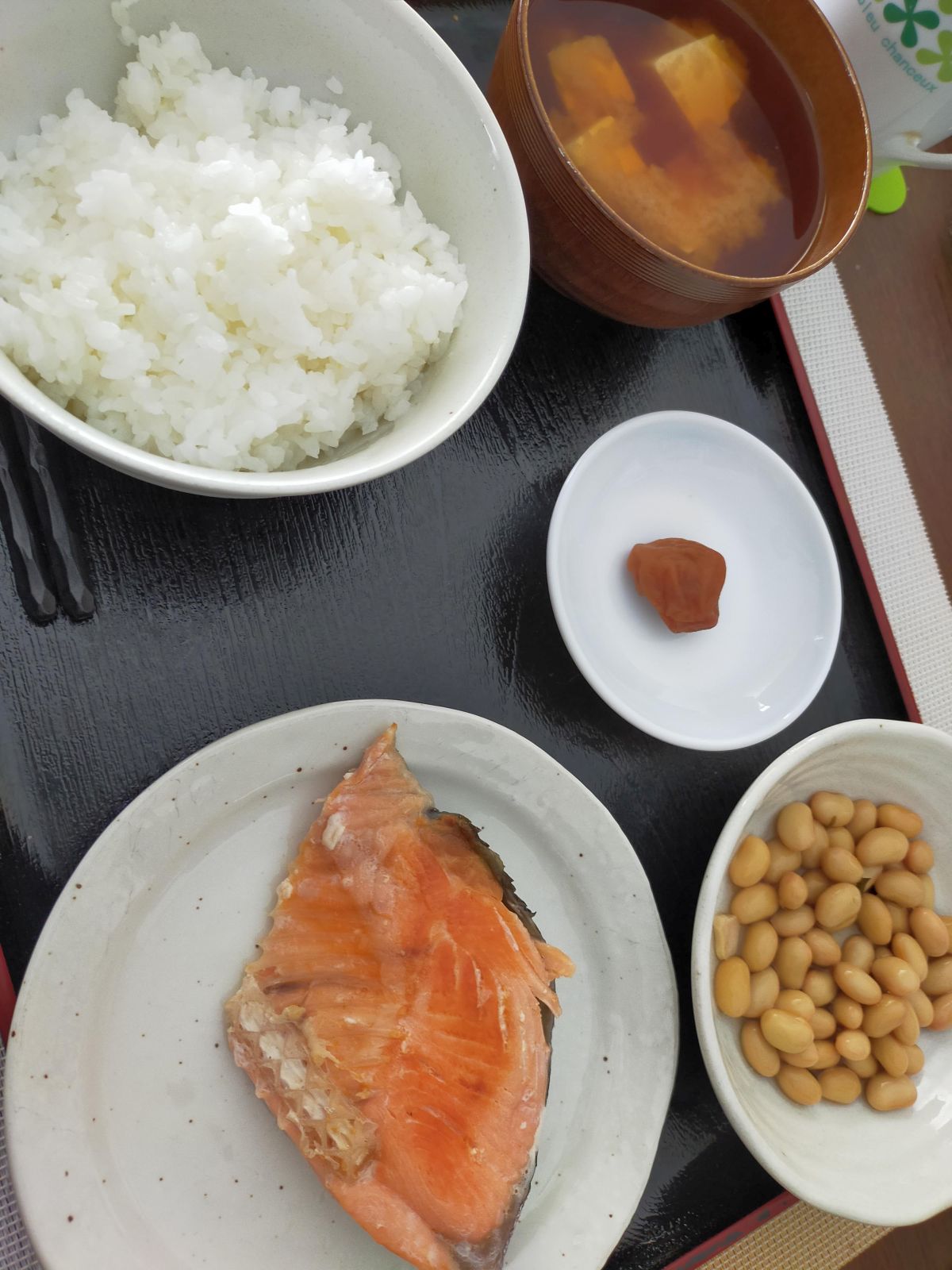 本日の朝食兼昼食