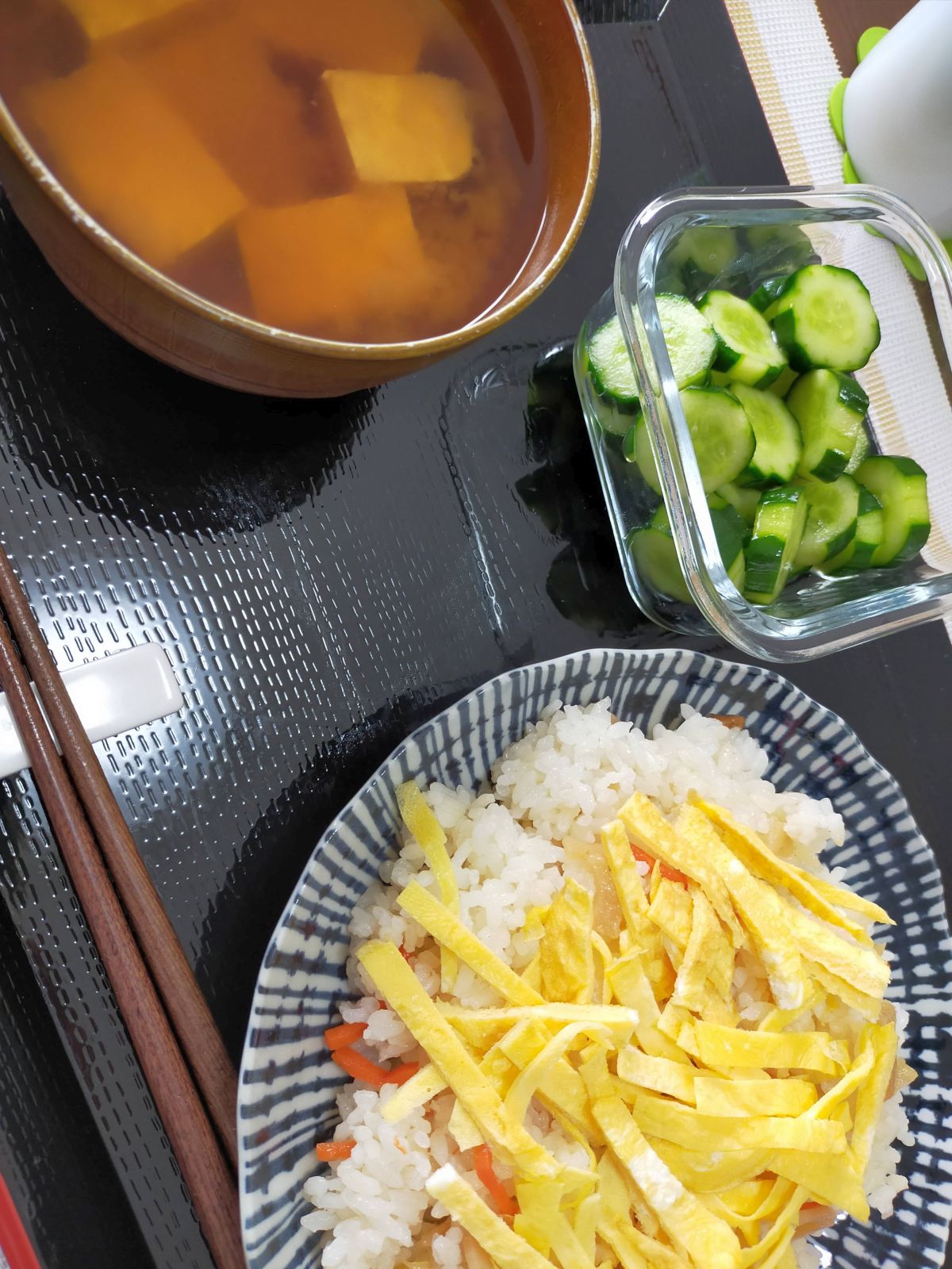 本日の朝食兼昼食