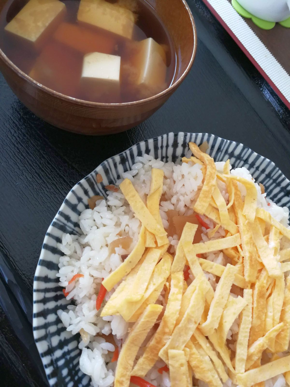 本日の朝食兼昼食