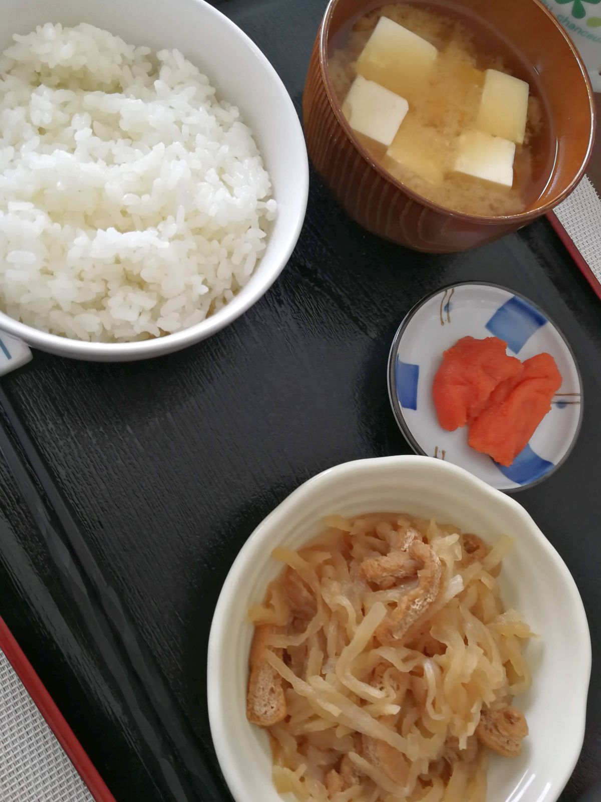 本日の朝食兼昼食