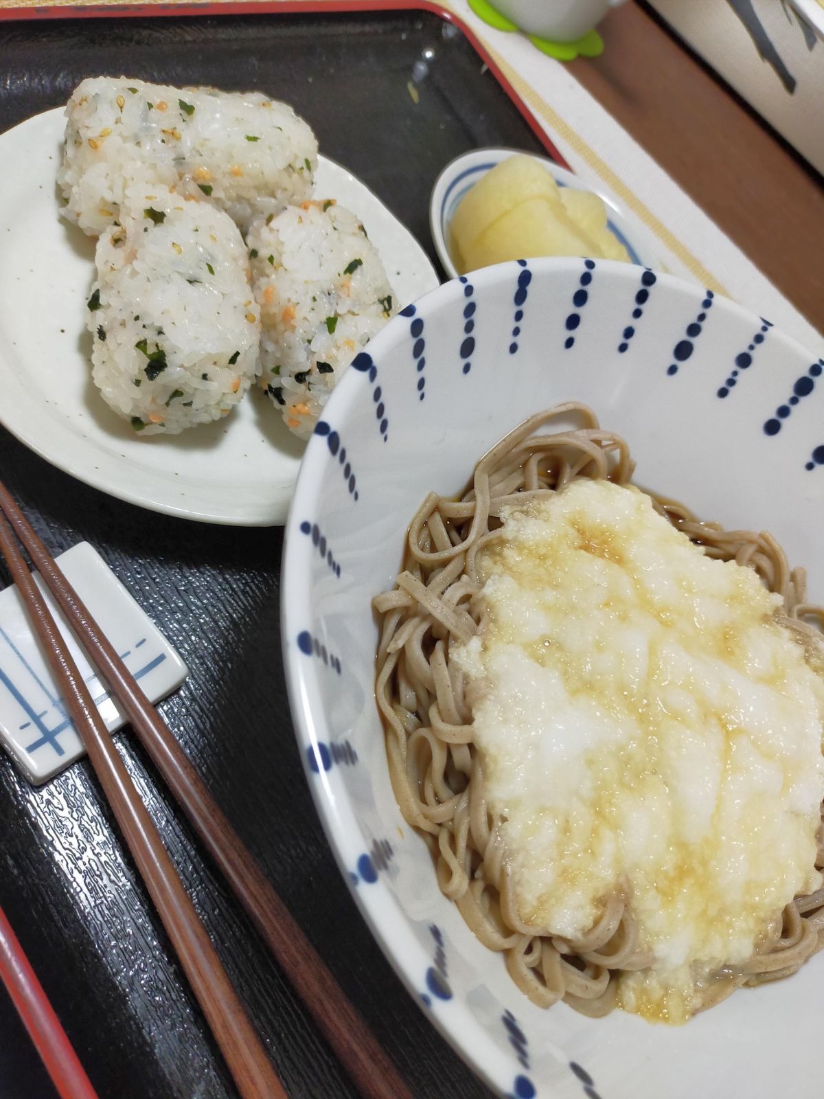 本日の朝食兼昼食