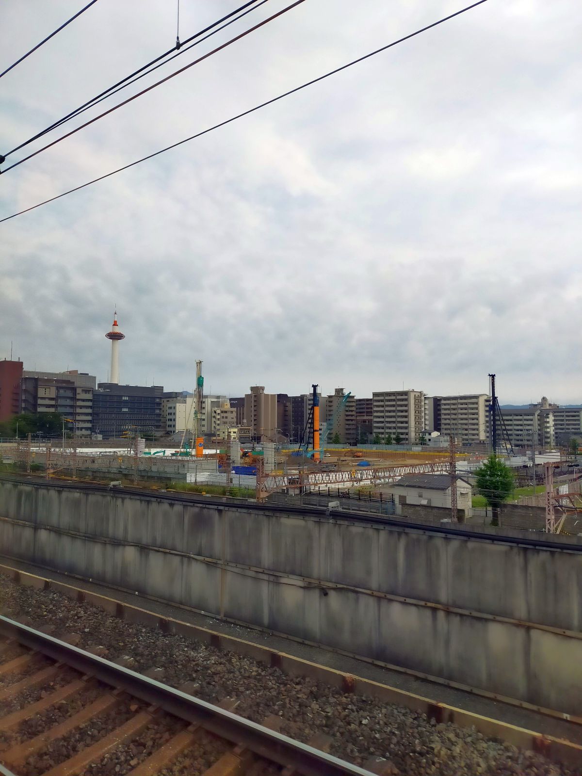 京都駅横の工事