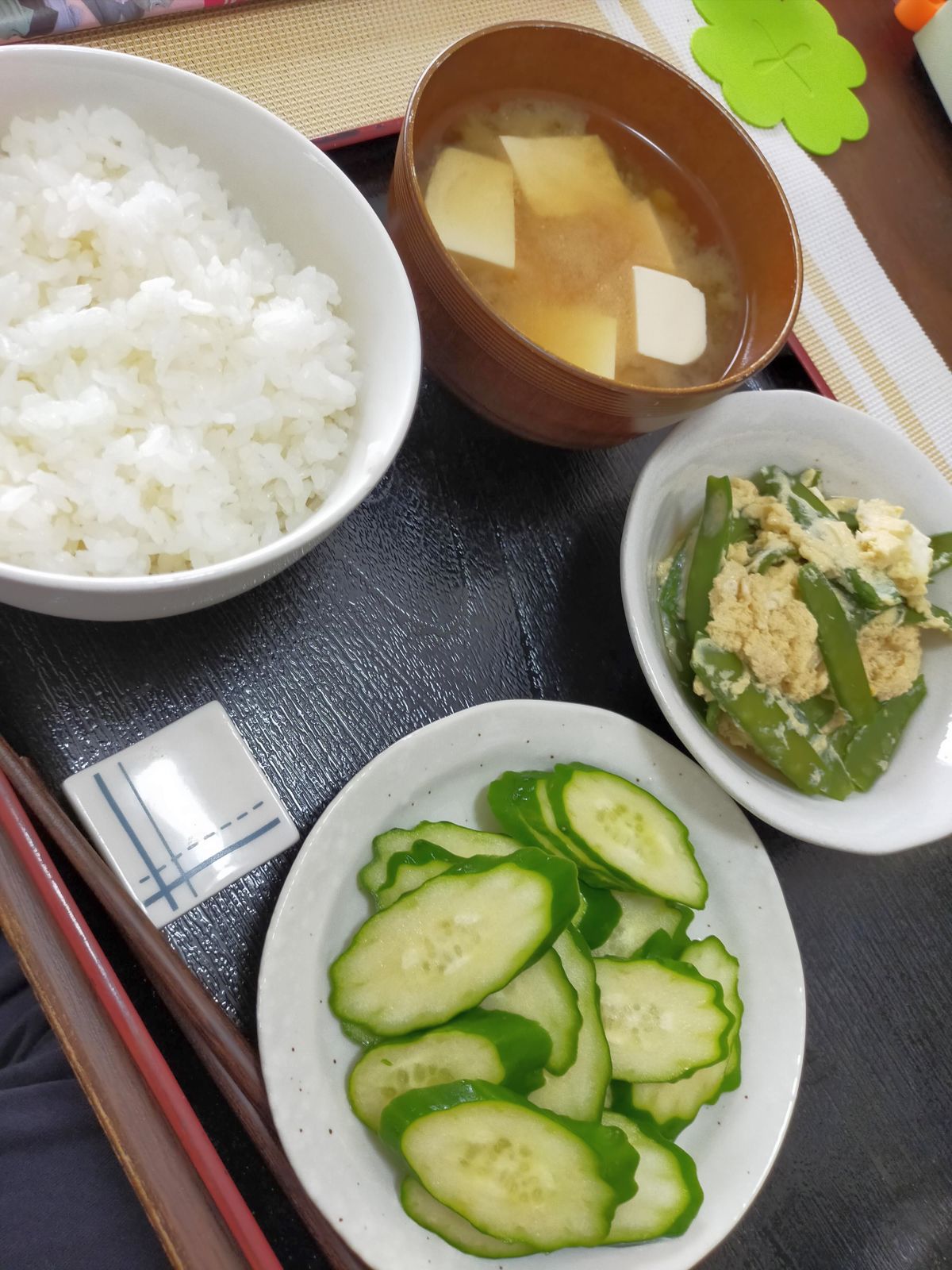 本日の朝食兼昼食