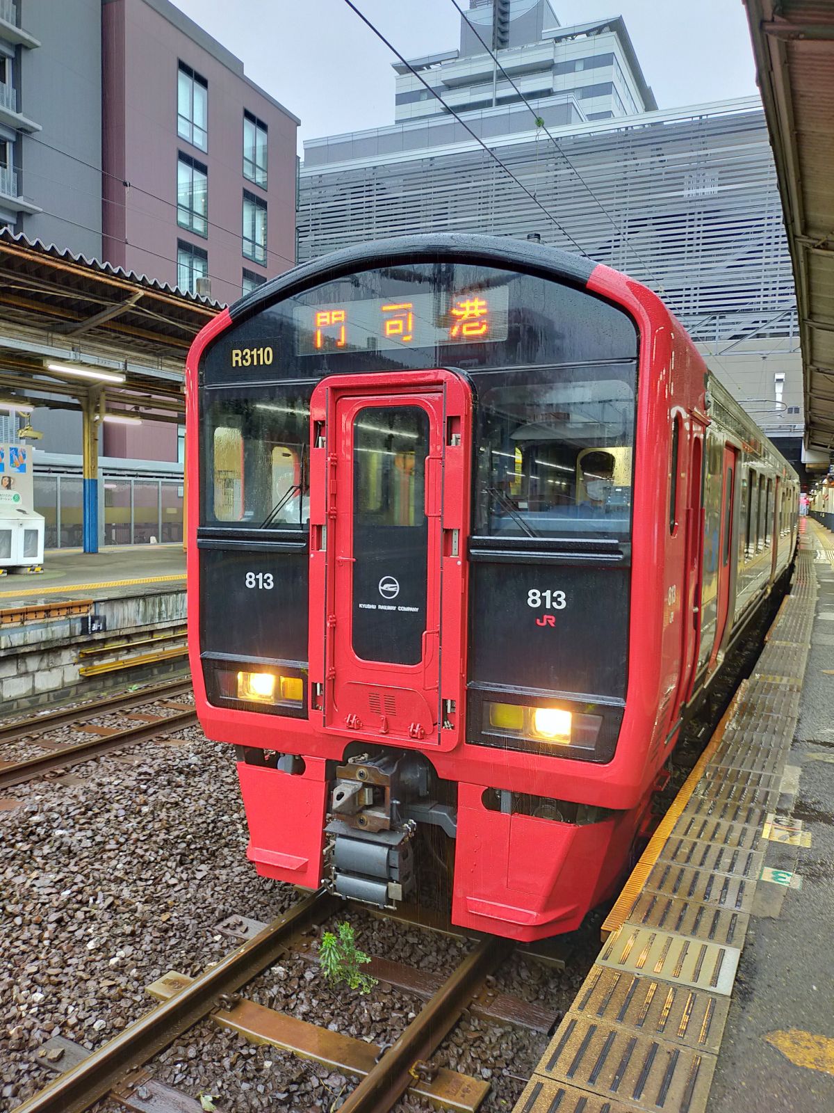 813系