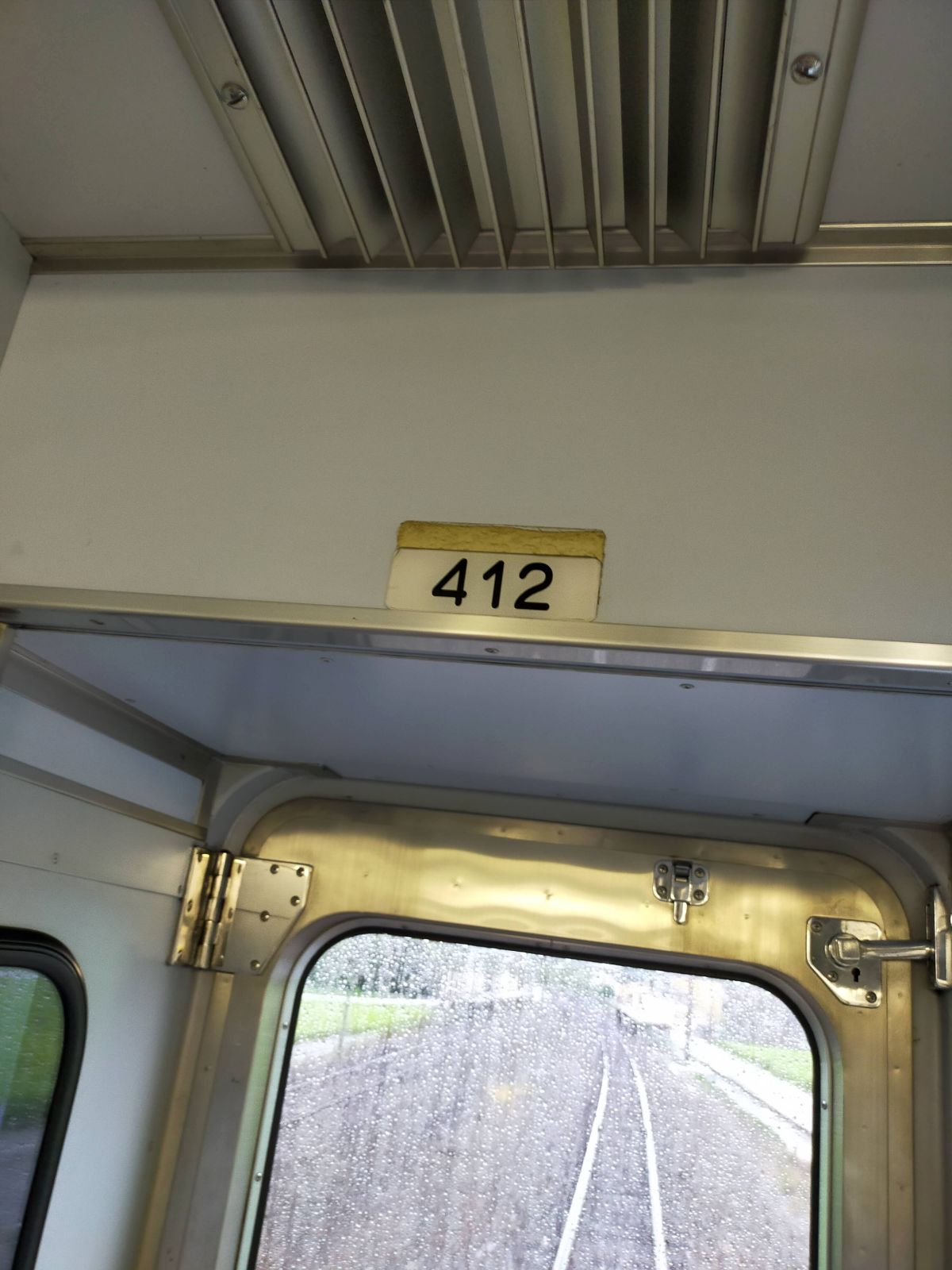４１２