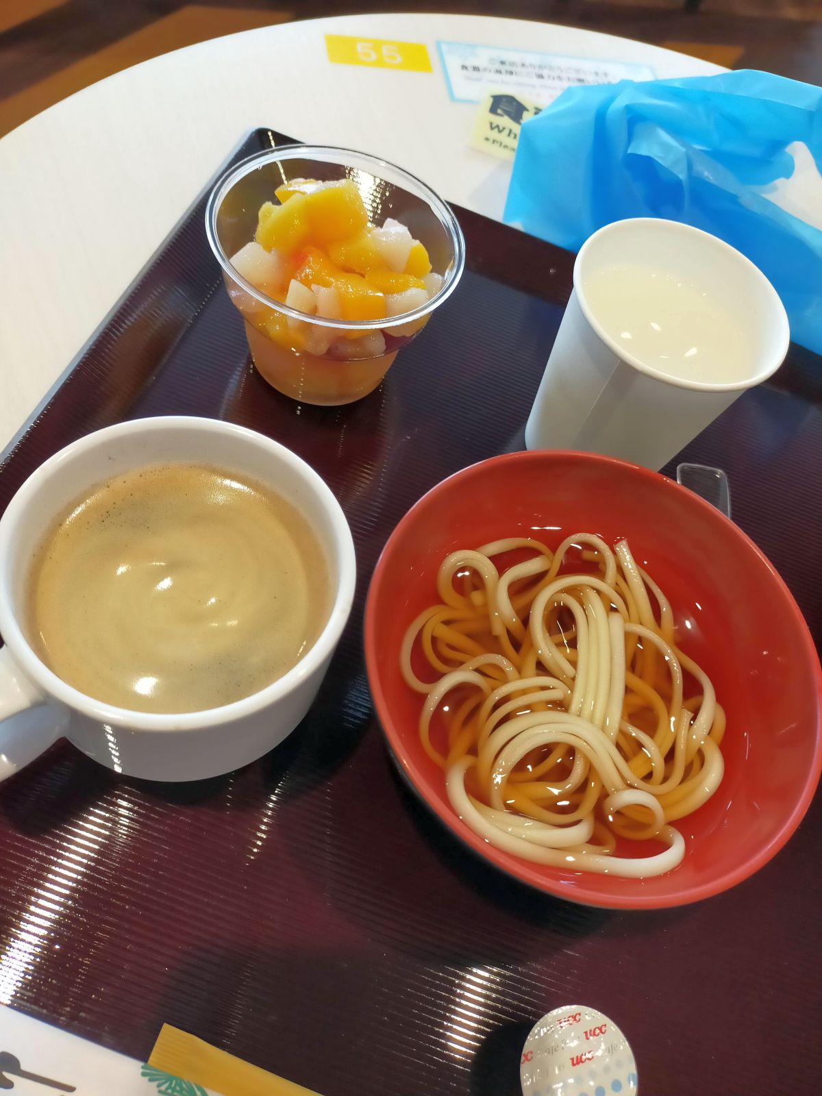 本日の朝食２