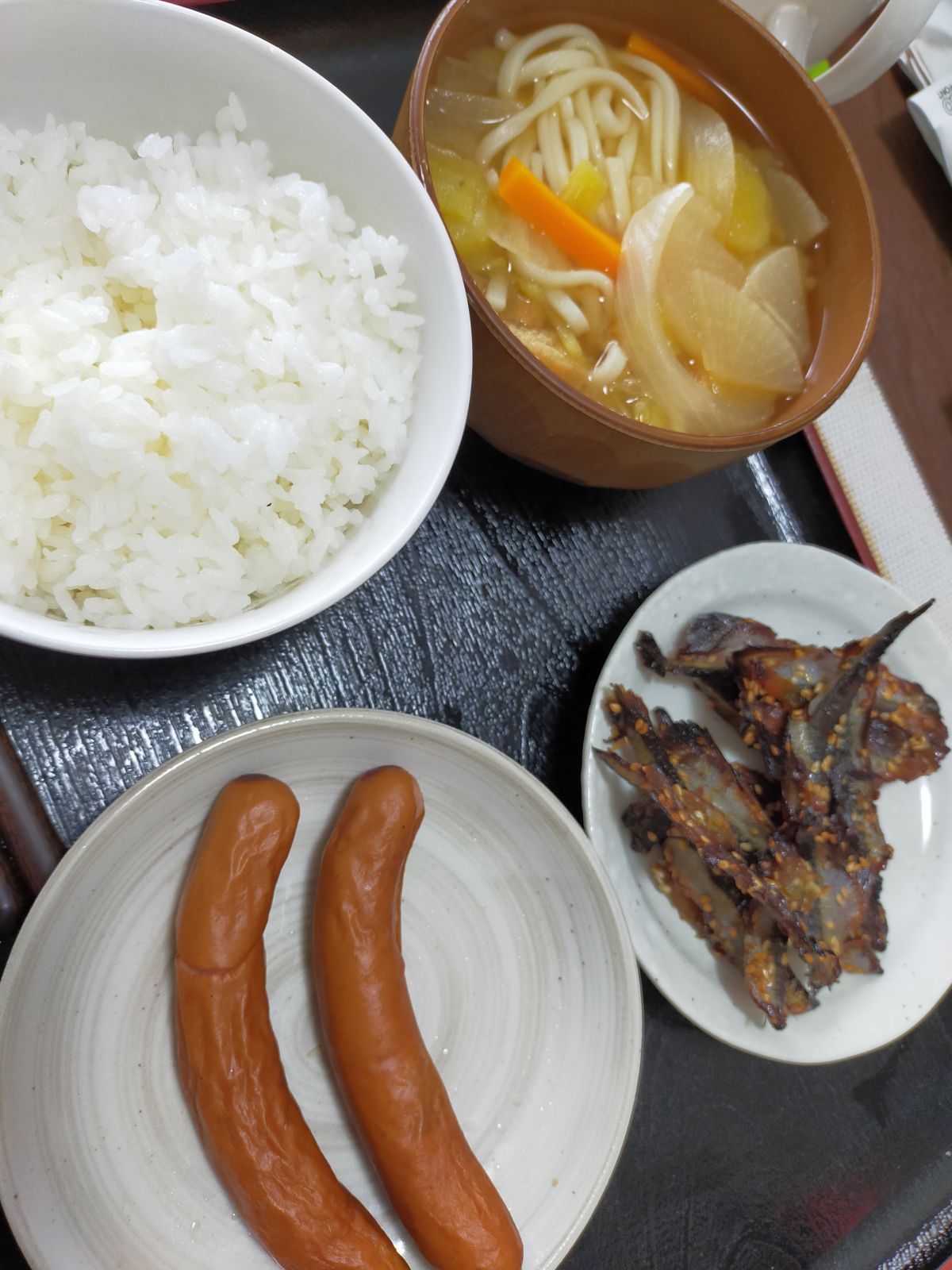 本日の朝食兼昼食