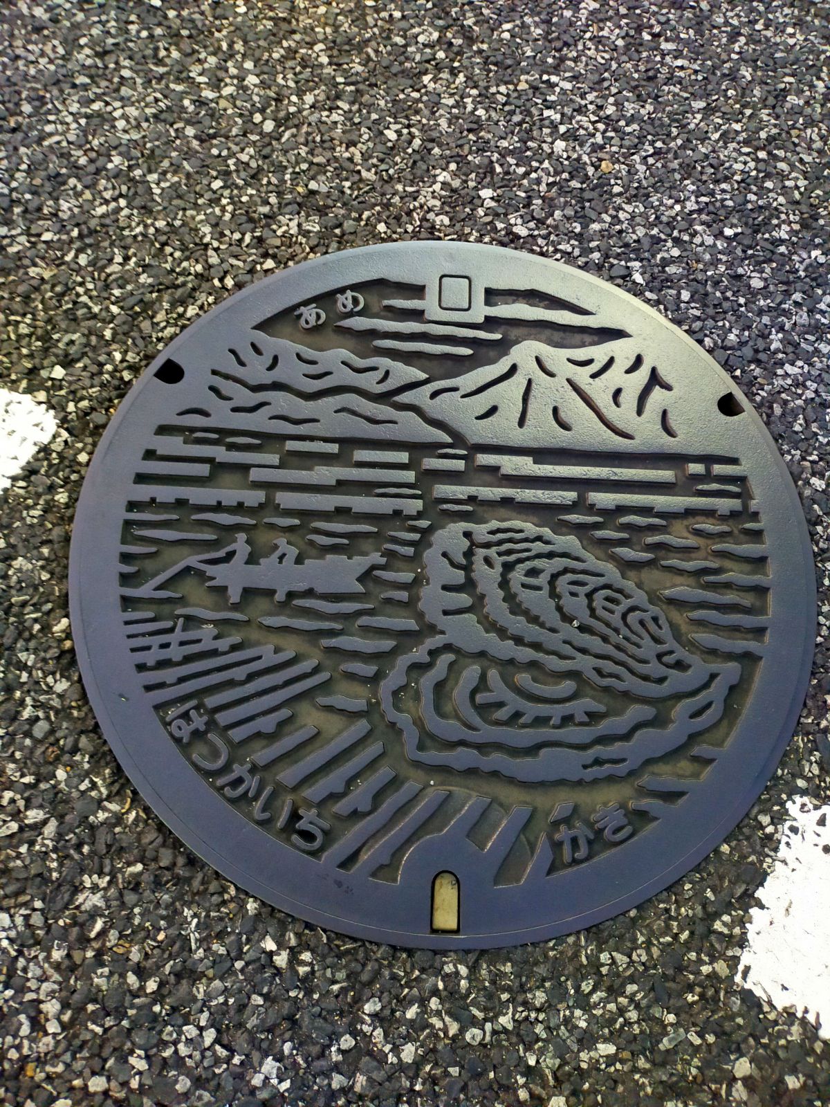 廿日市の雨水マンホール