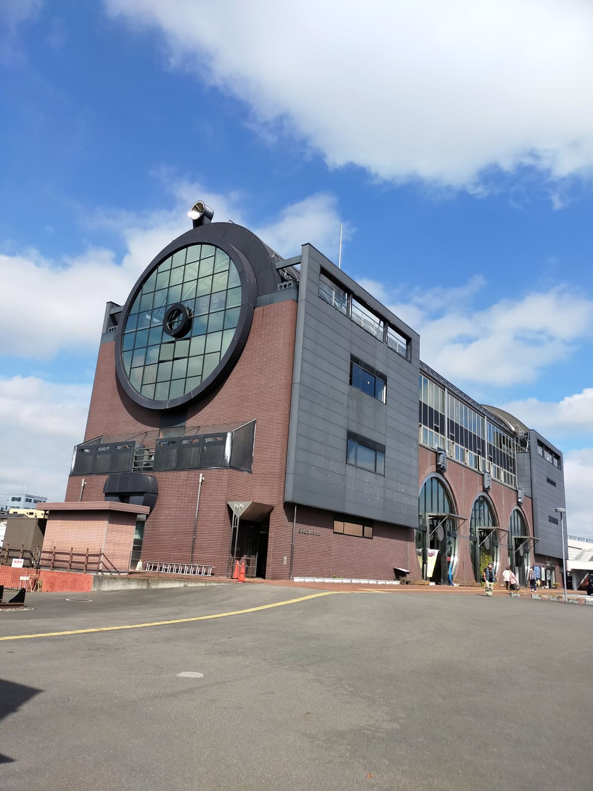 駅舎の外観