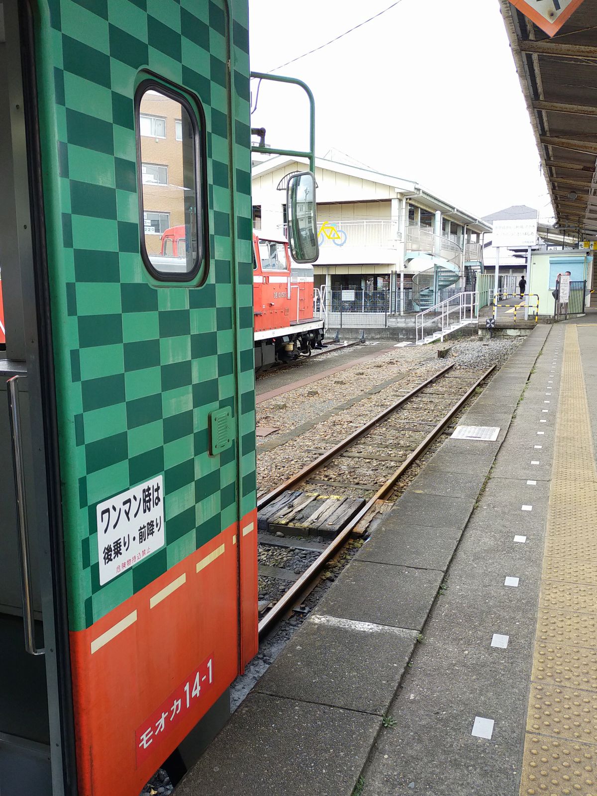 ドンツキ＠下館駅