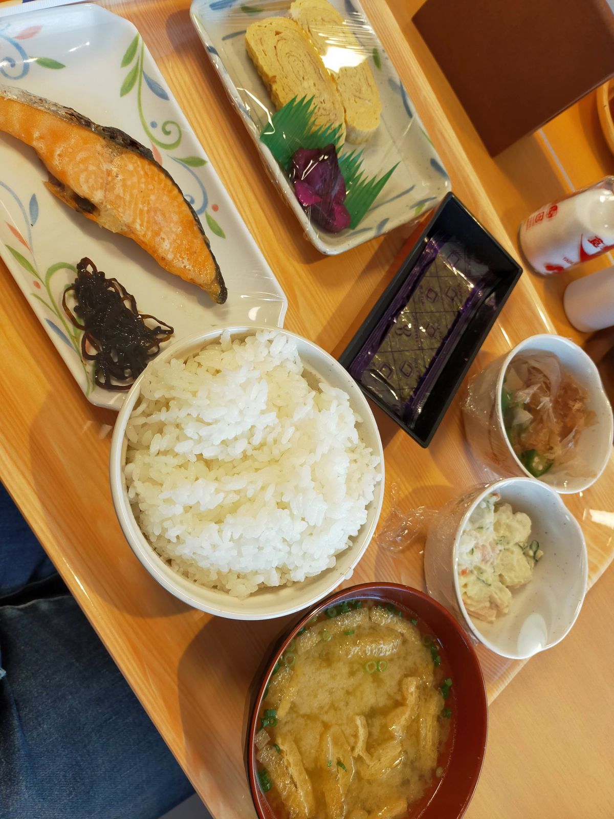 本日の朝食