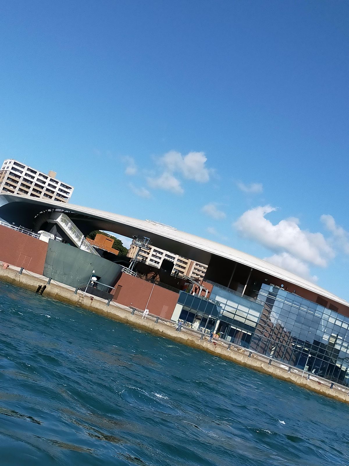 海響館