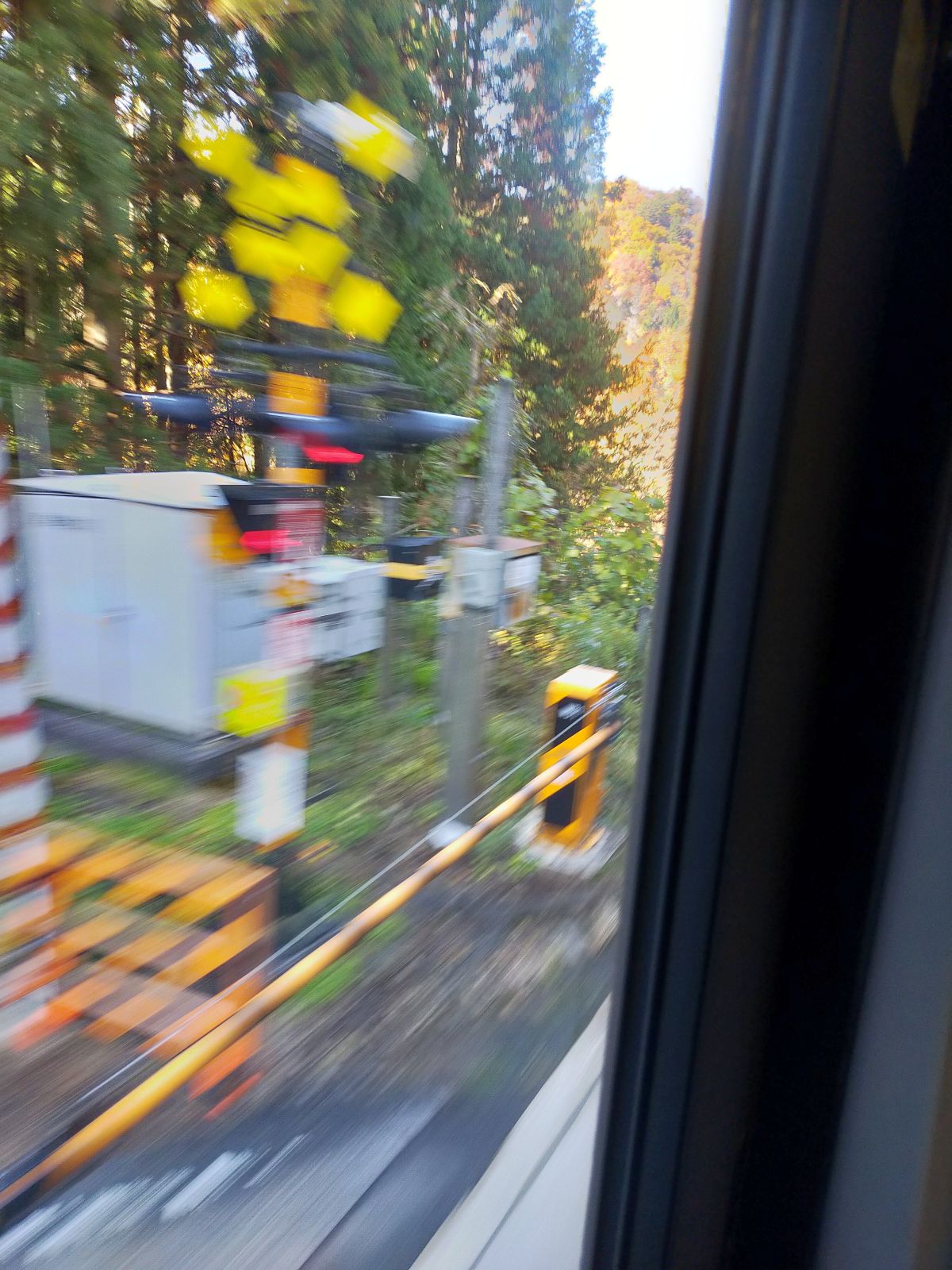 新幹線で踏切