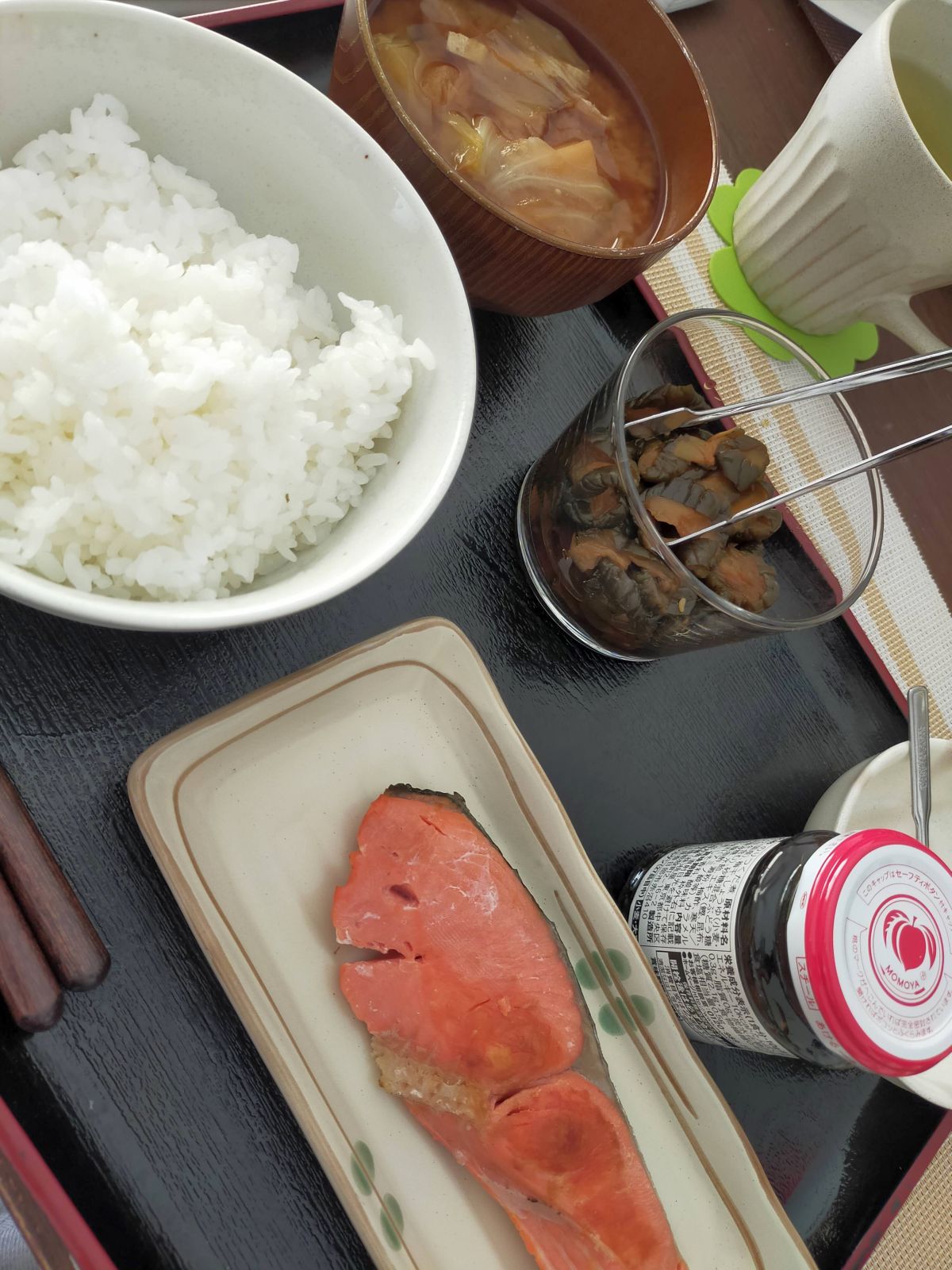 本日の朝食兼昼食